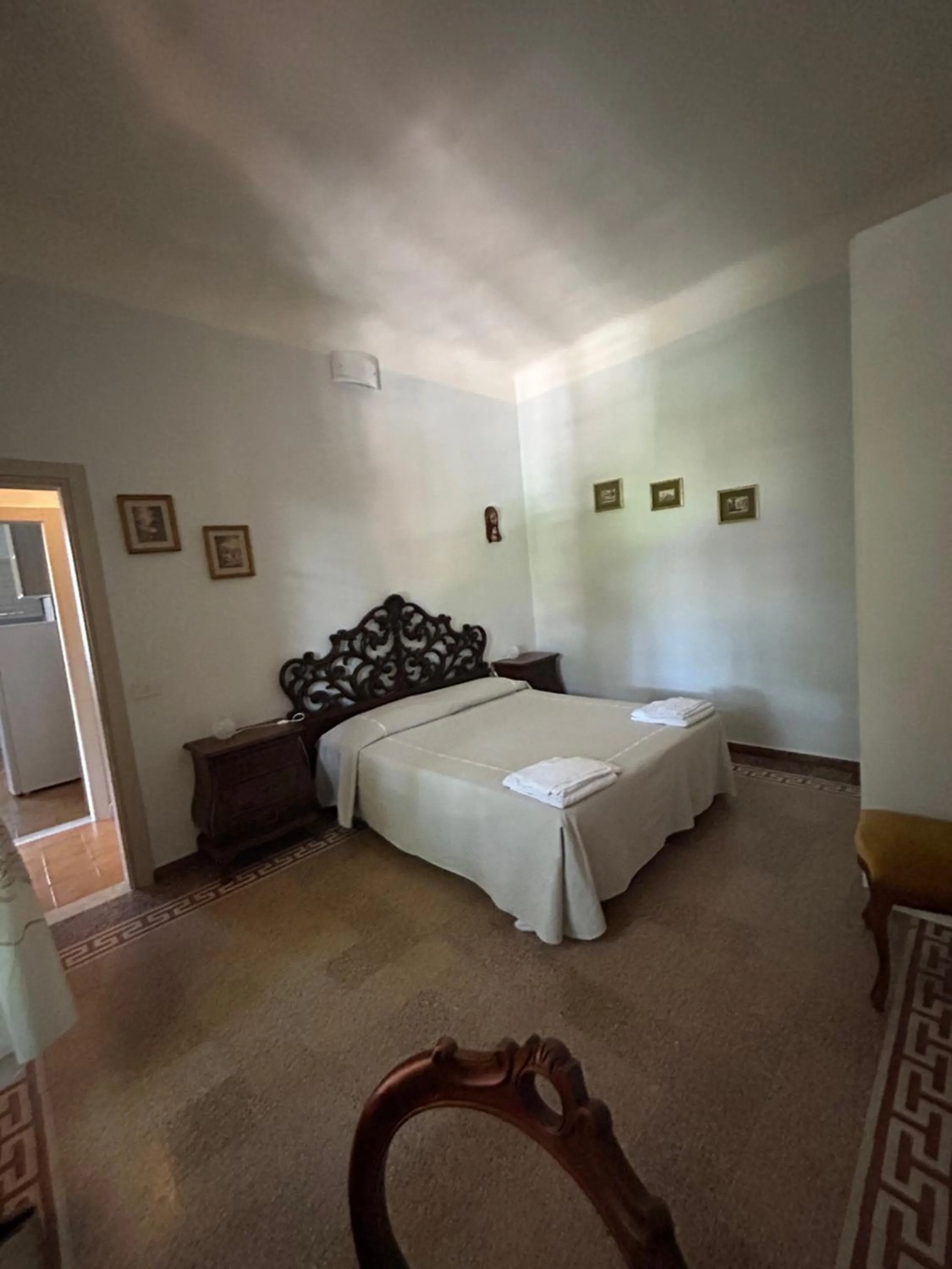 Bedroom, Bed in Albergo Battelli Only Adults