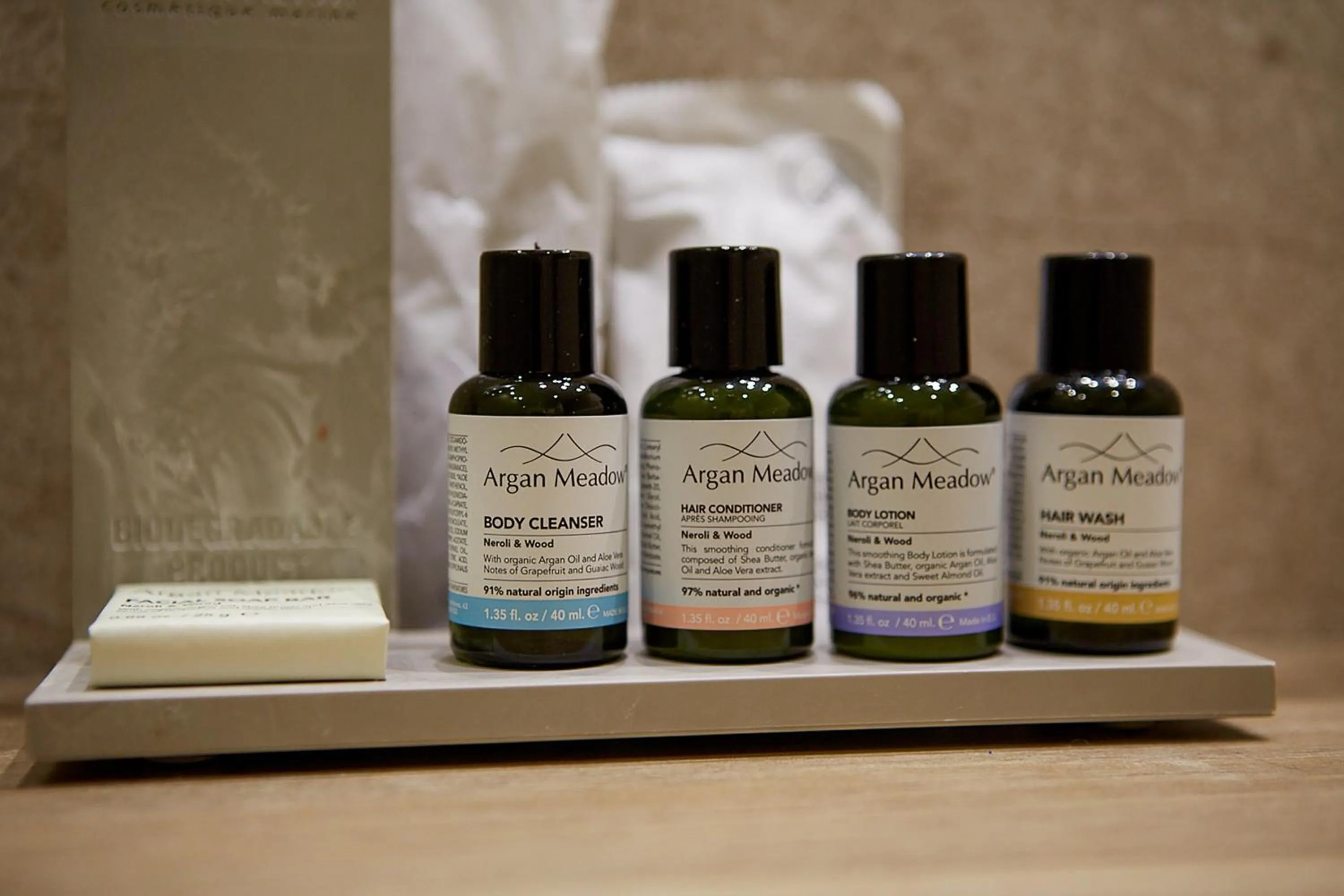 Photo of the whole room in Sercotel Calle Mayor