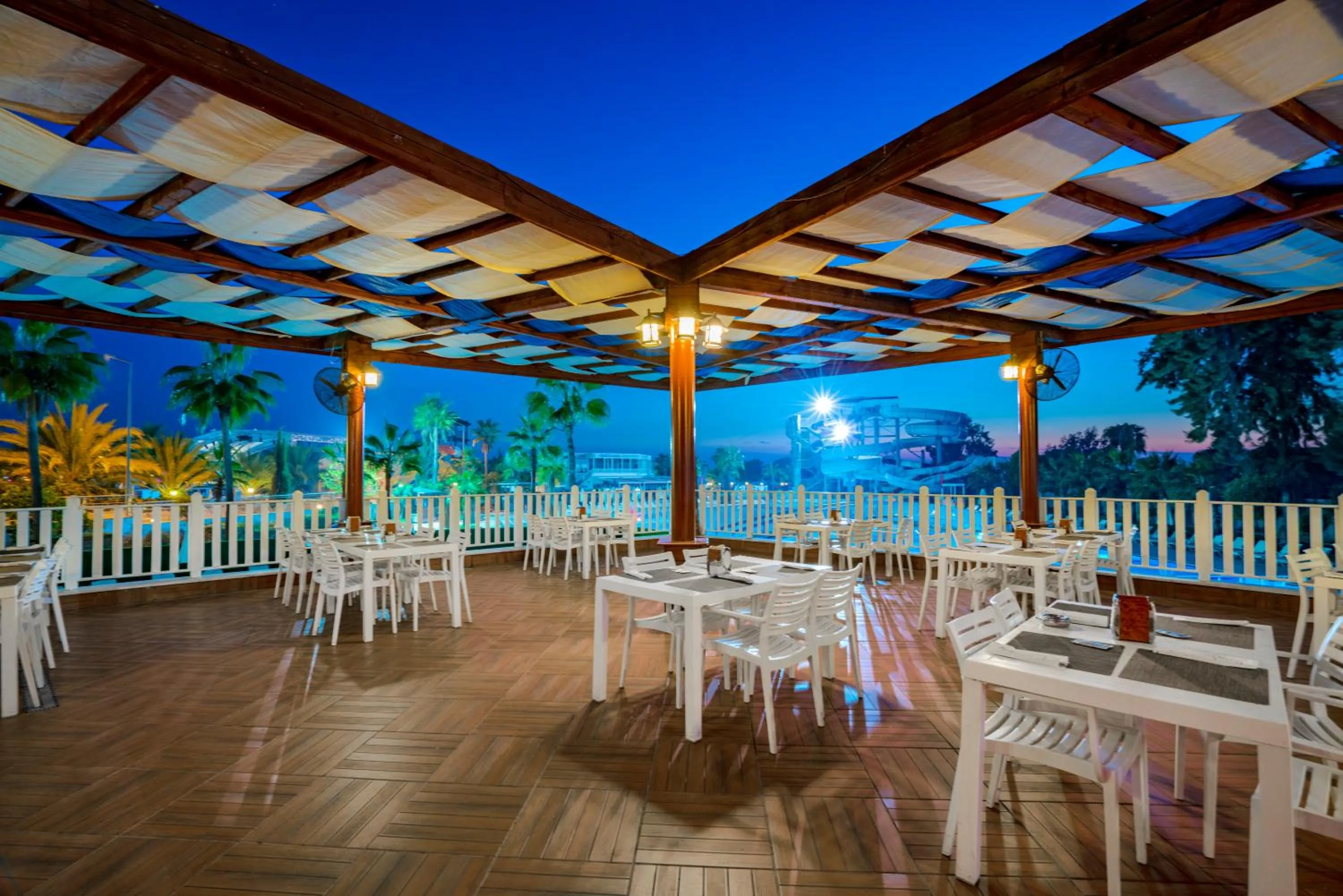 Restaurant/places to eat in Bera Alanya Hotel - Halal All Inclusive