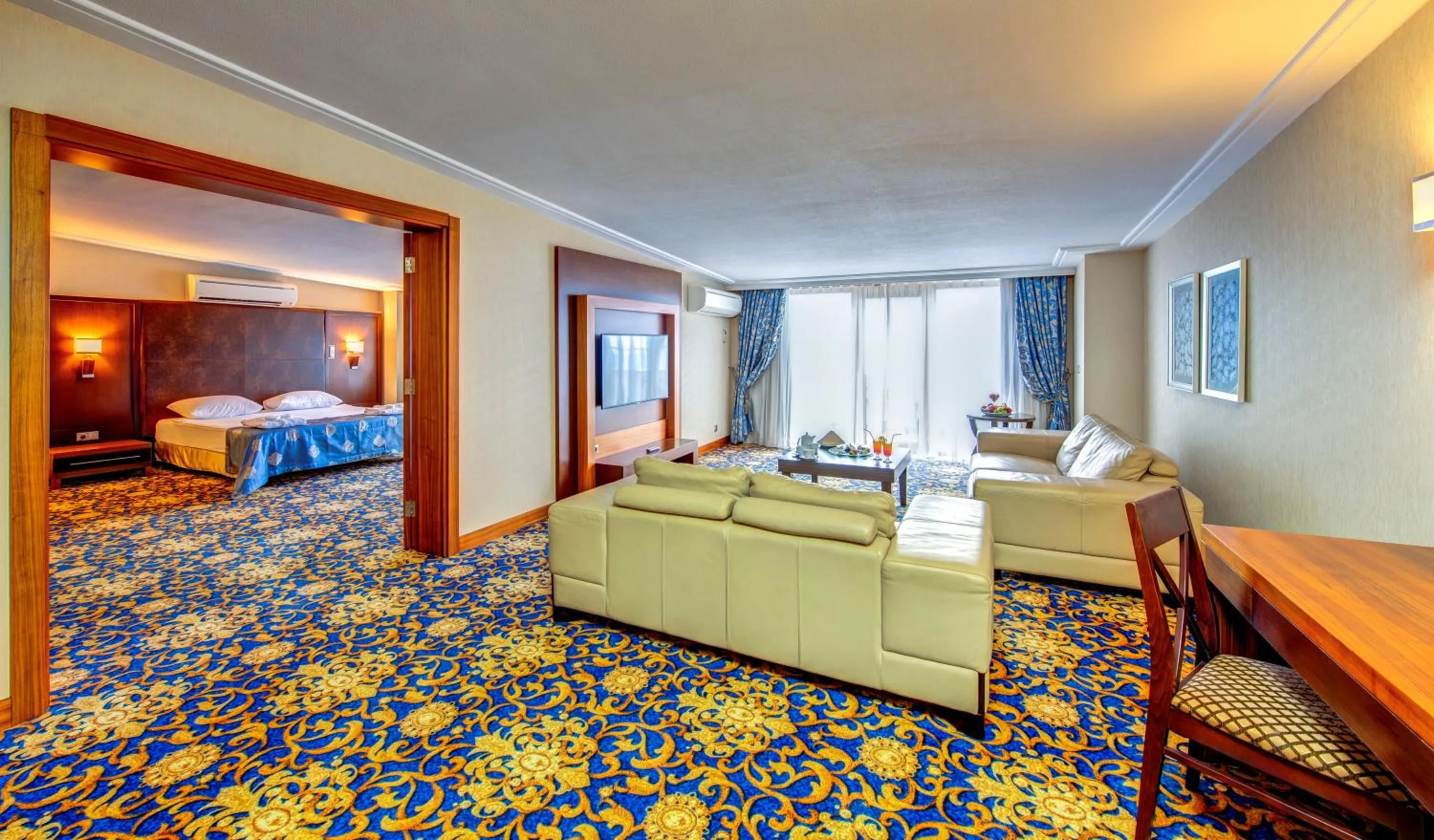 Communal lounge/ TV room in Bera Alanya Hotel - Halal All Inclusive