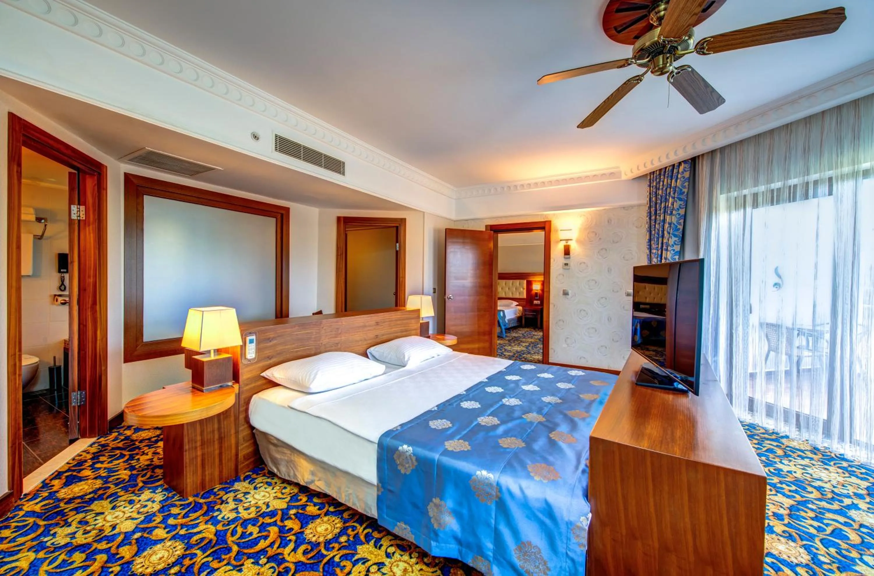 Shower in Bera Alanya Hotel - Halal All Inclusive