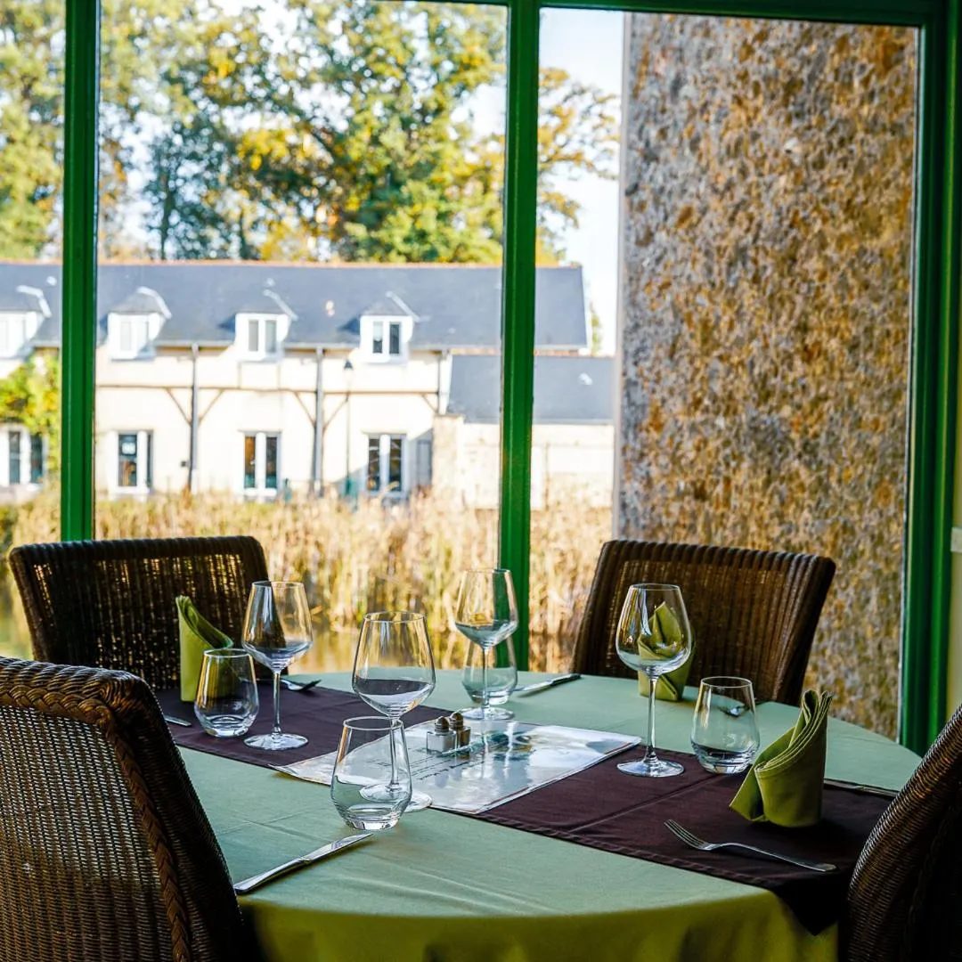 Restaurant/places to eat in Auberge du Manet