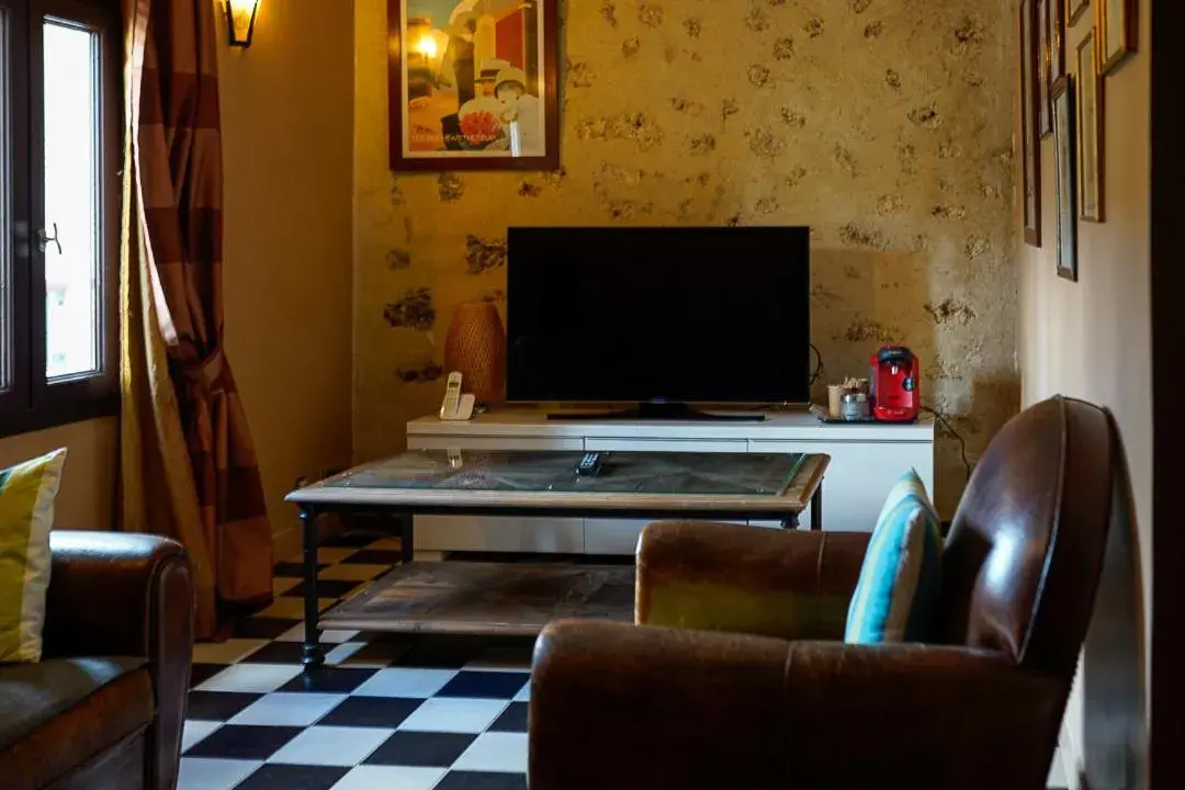 Junior Suite with Garden View in Auberge du Manet Junior Suite with Garden View in Auberge du Manet