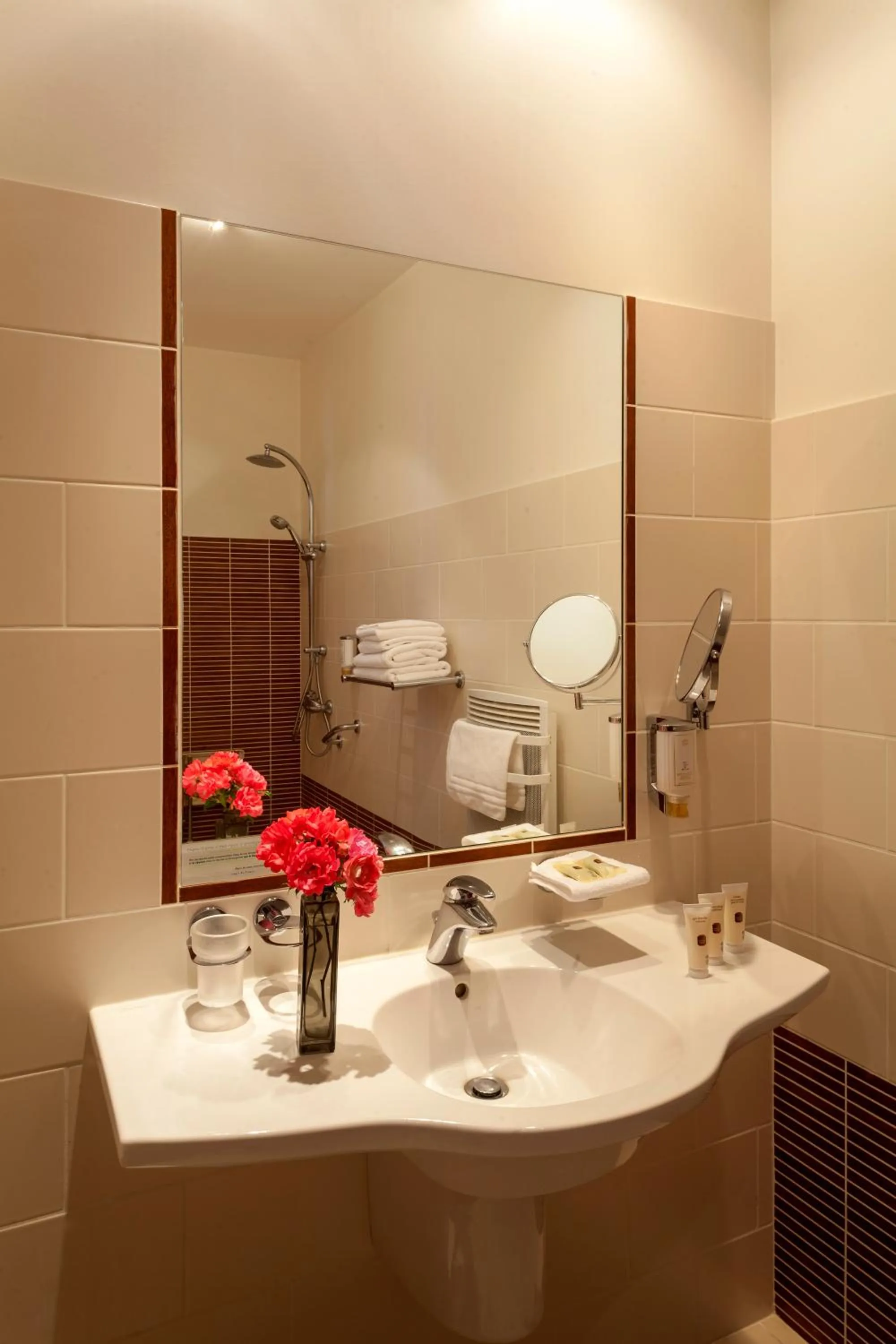 Bathroom in Auberge du Manet