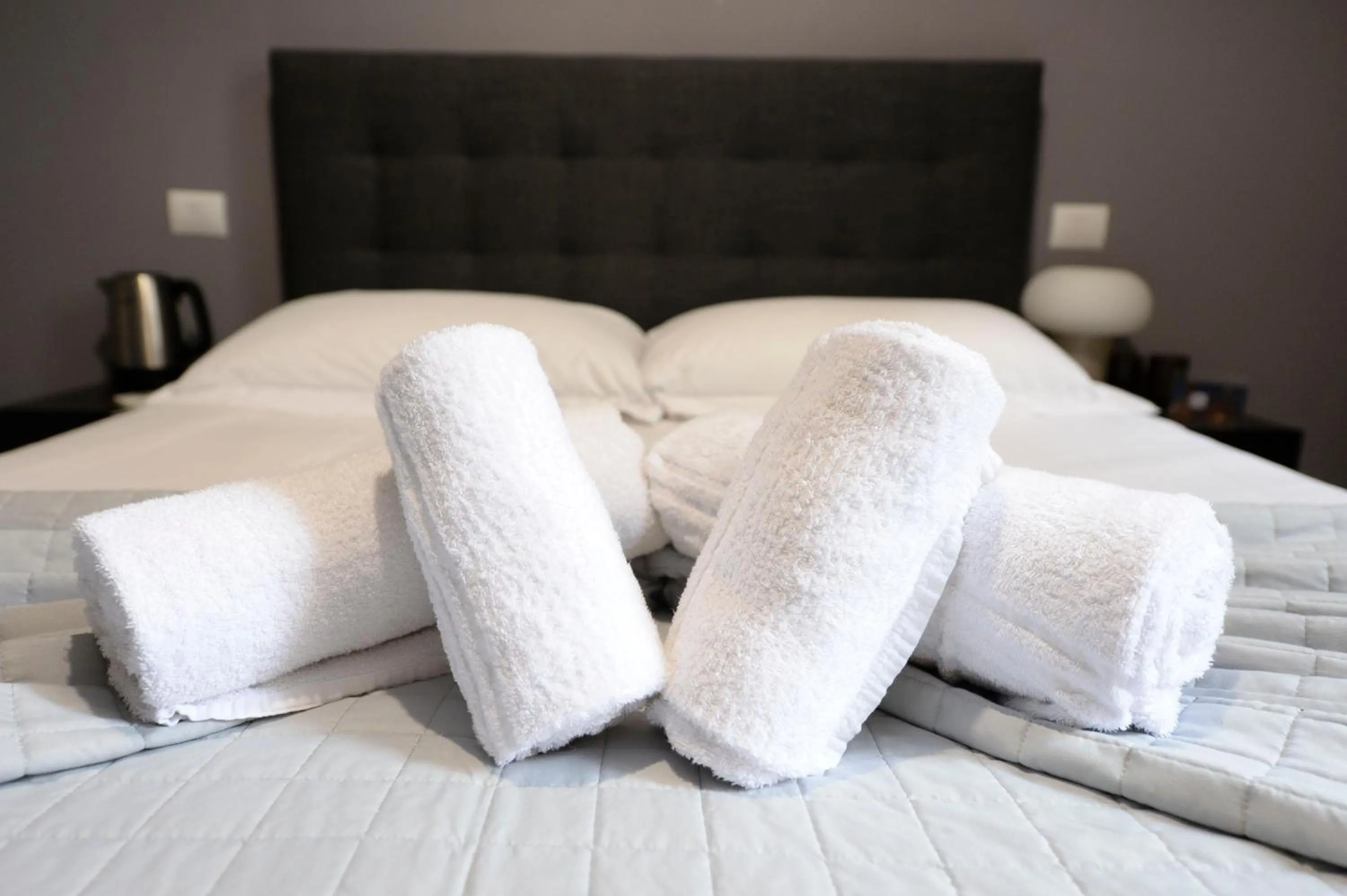 Bedroom, Bed in Palazzo Oliveto