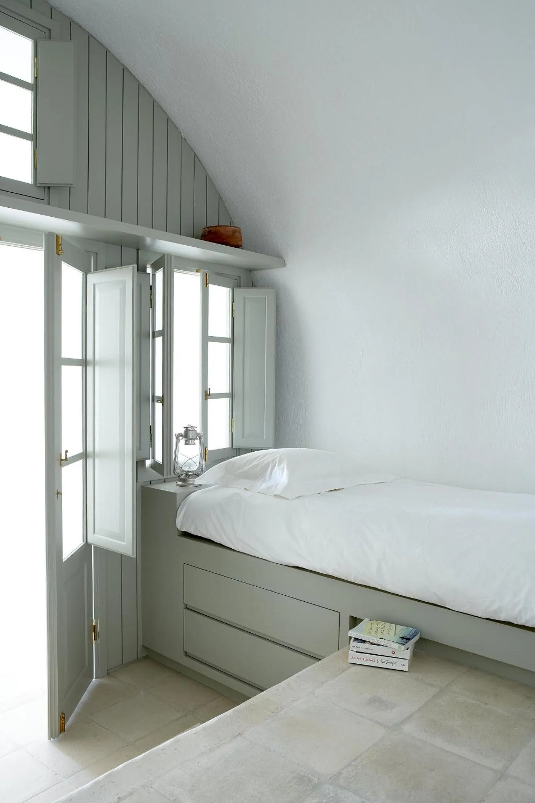 Bedroom, Bed in Villa Fabrica Santorini