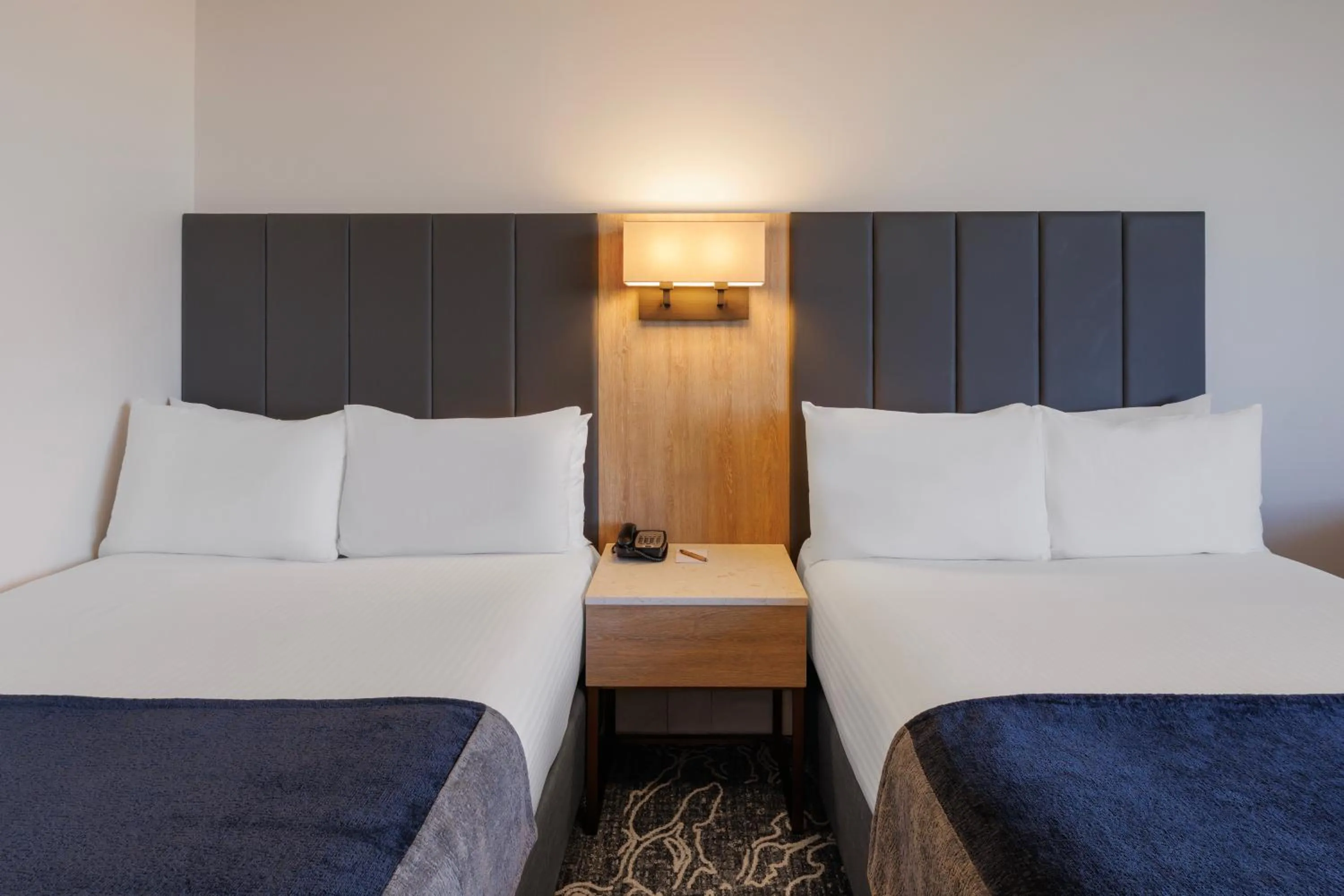 Bed in Hotel Grand Chancellor Brisbane