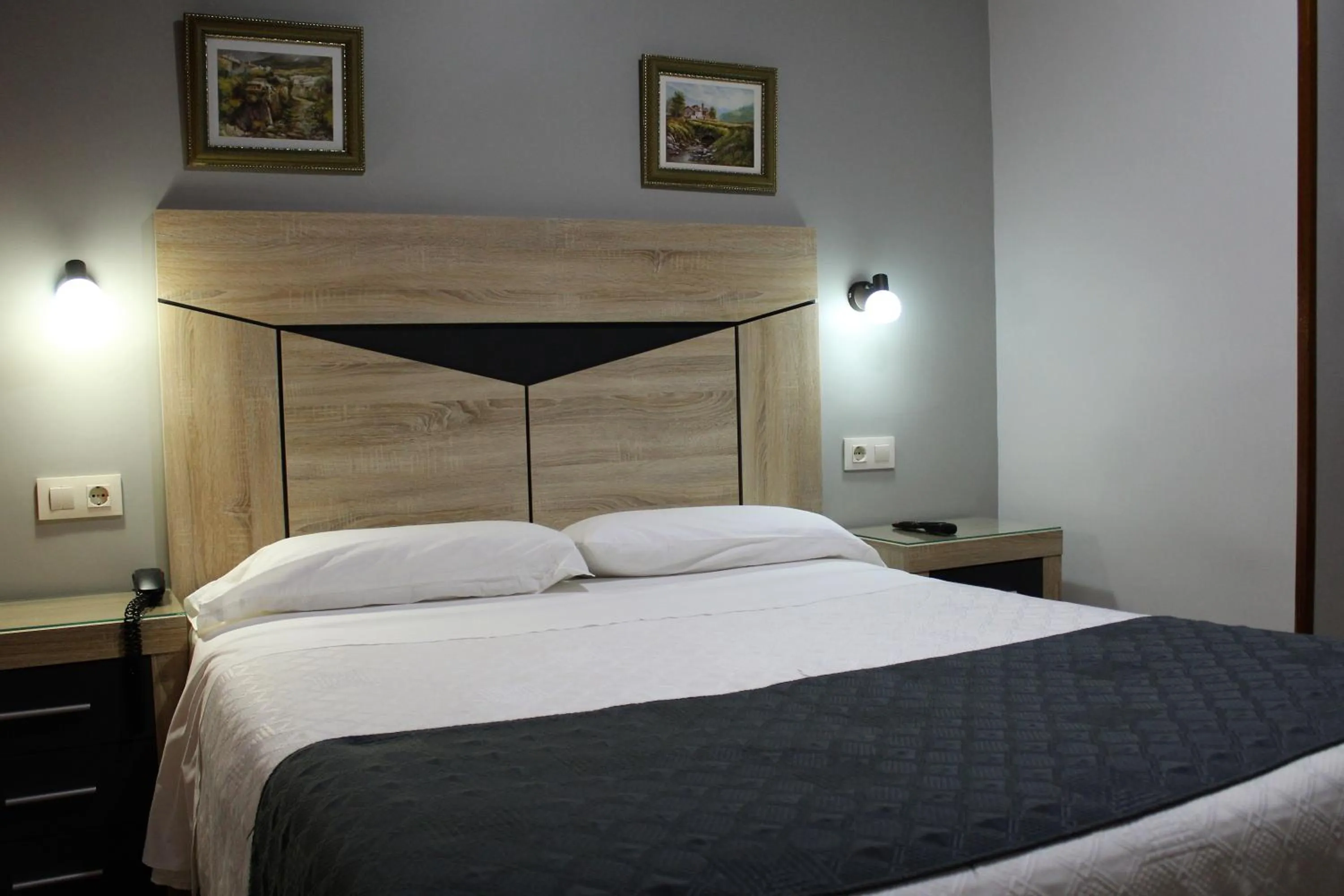 Bed in Hostal Madrid