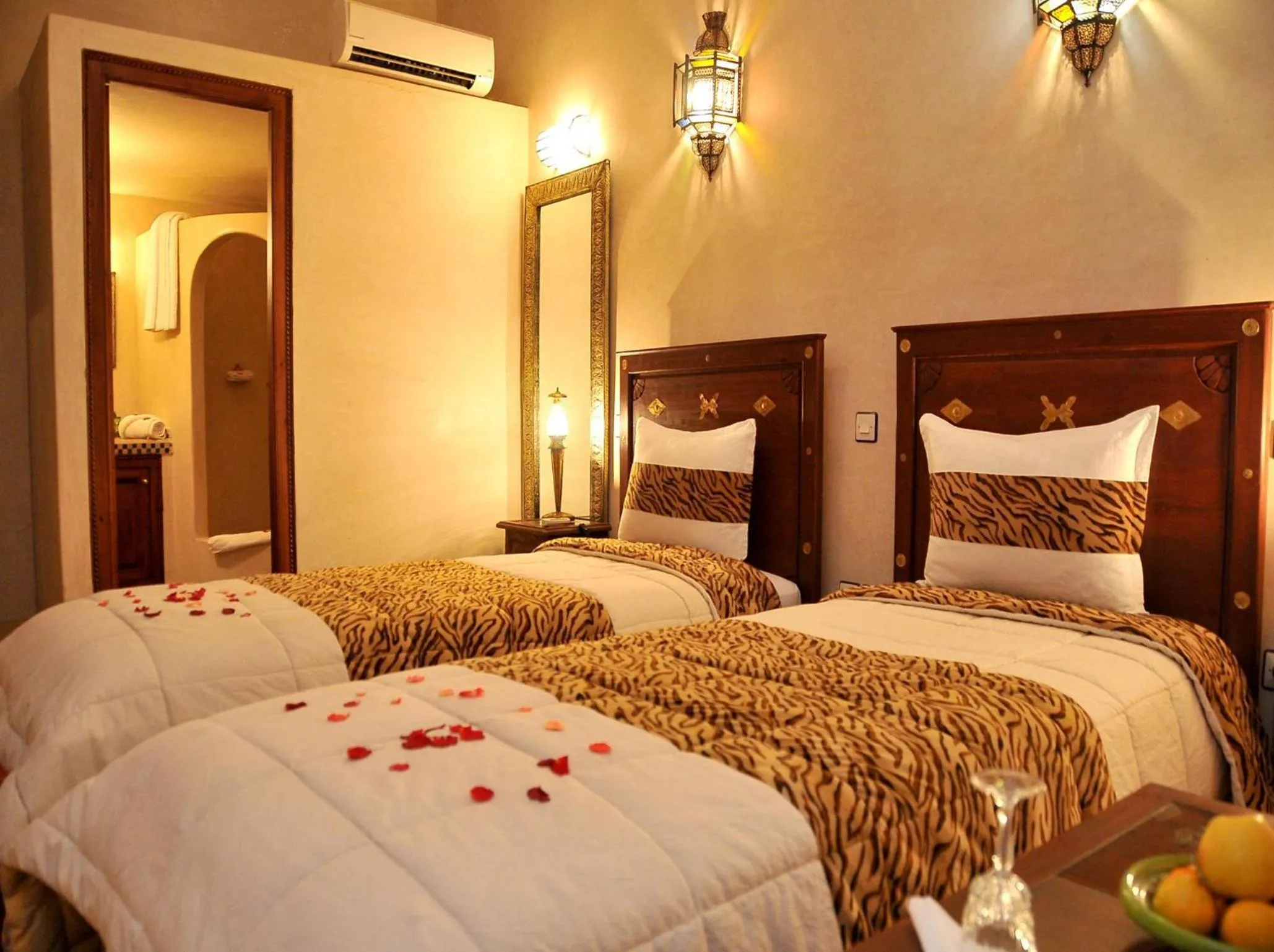 Bedroom, Bed in Riad Lila