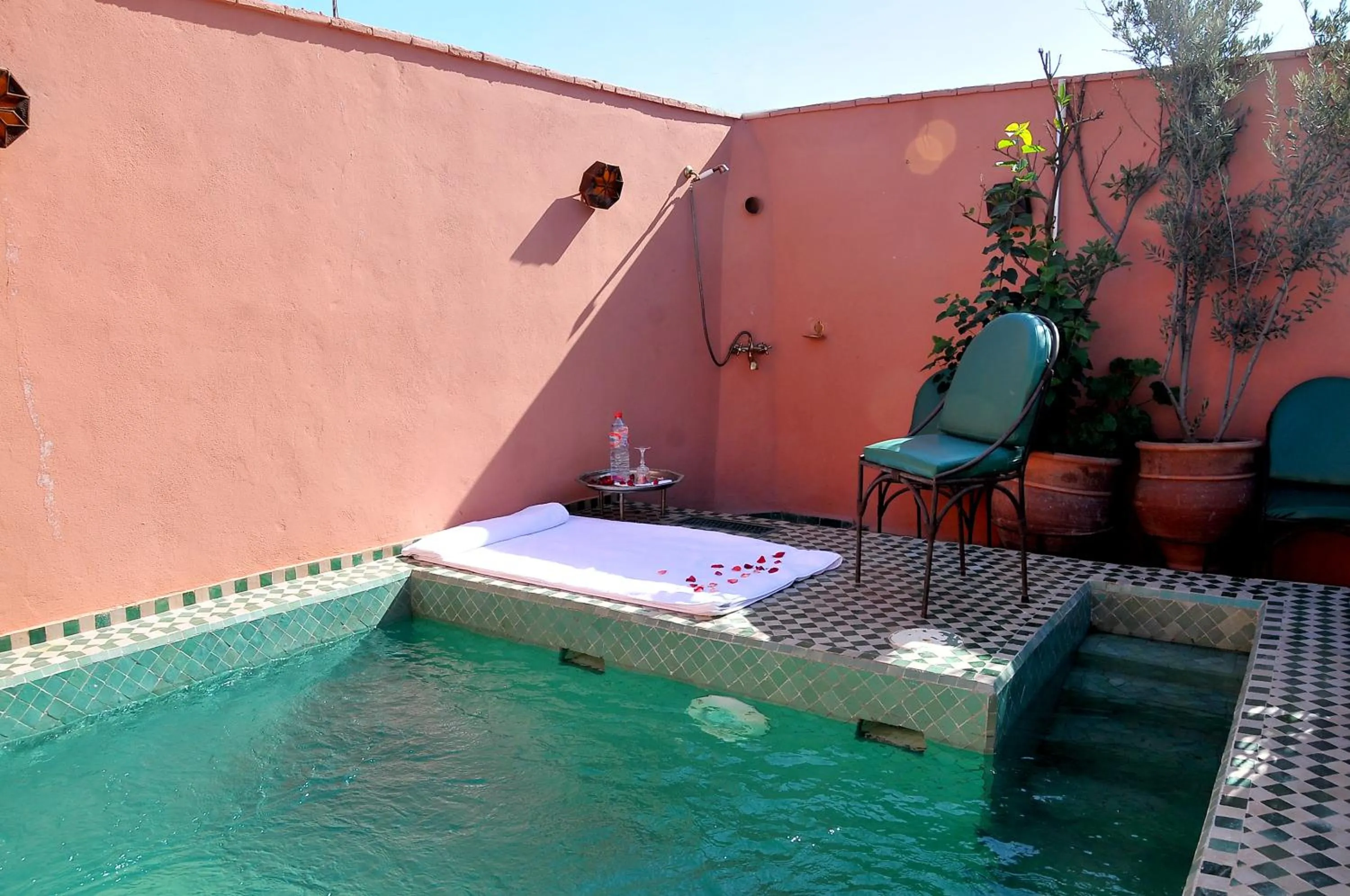 Swimming pool in Riad Lila