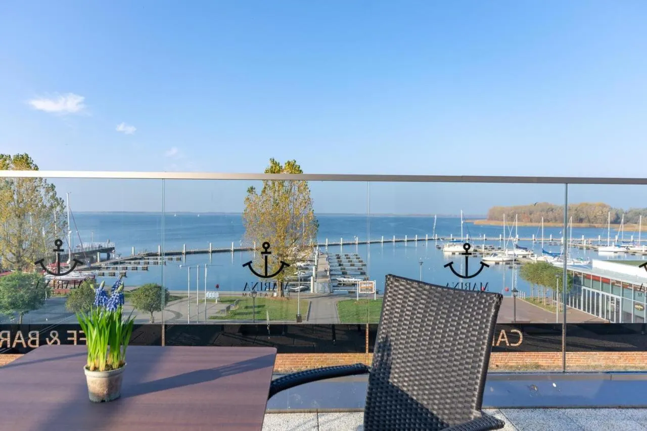 Property building in Marina Pallatium Premium Floor