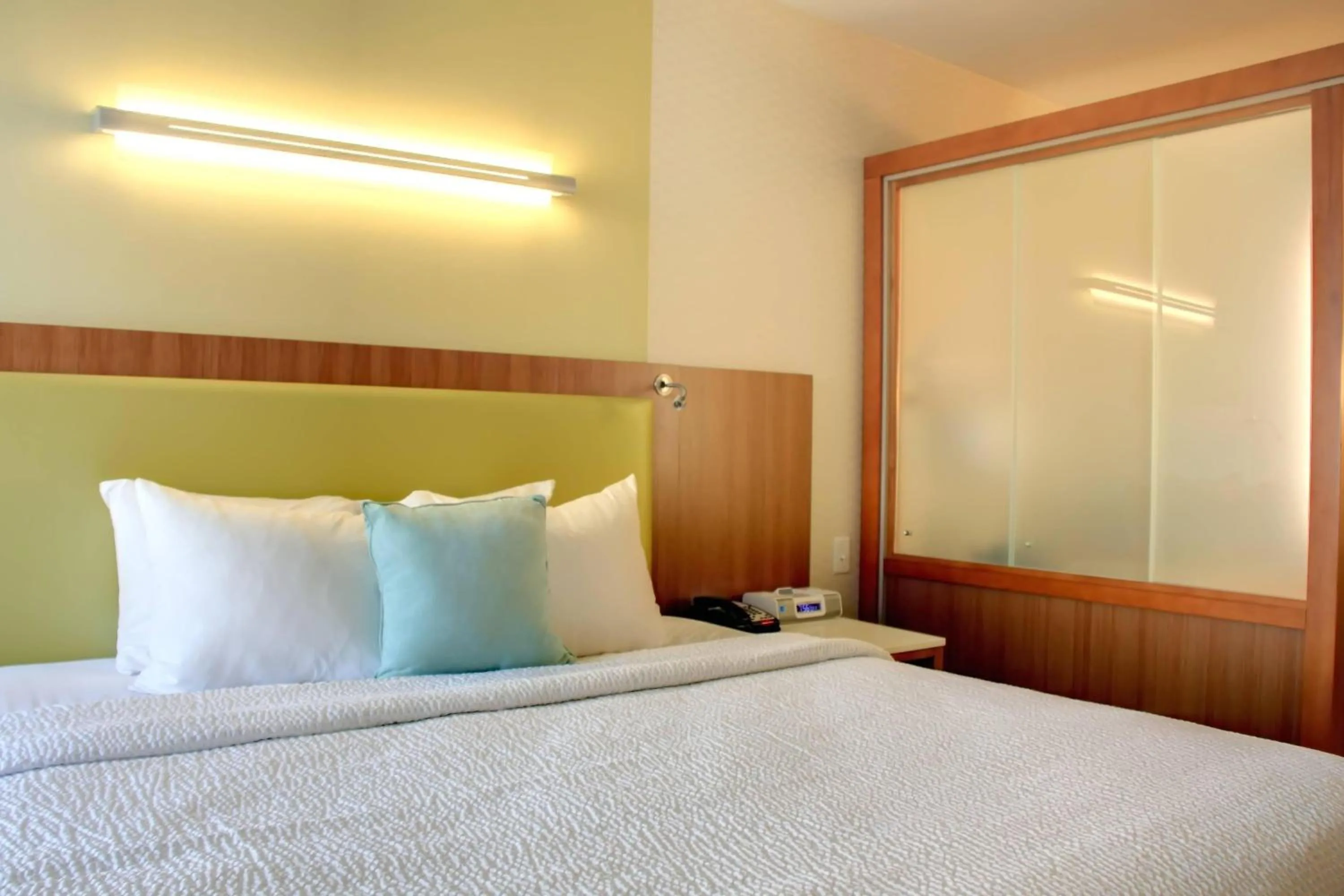 Photo of the whole room, Bed in SpringHill Suites by Marriott Scranton Montage Mountain