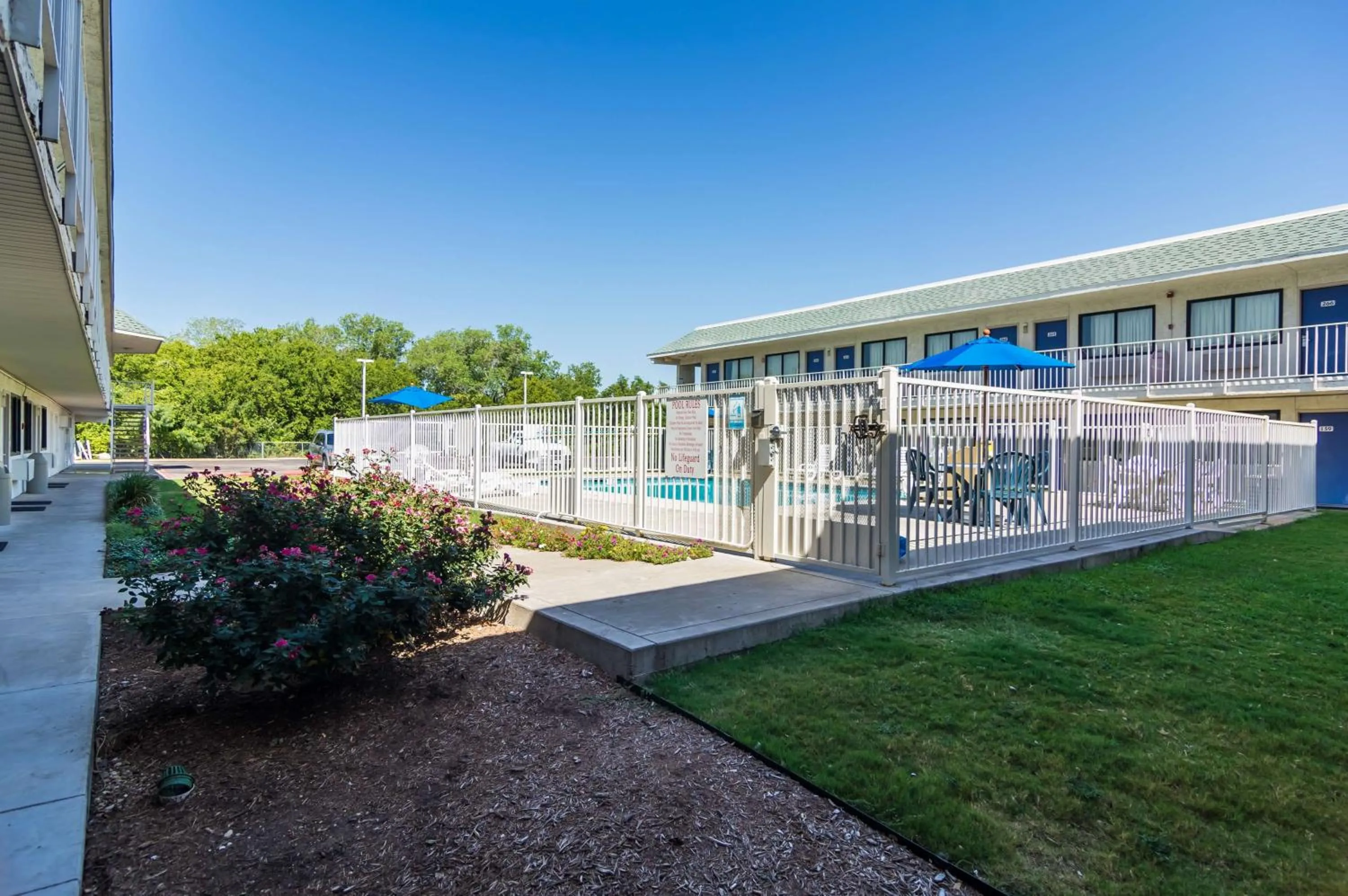 On site in Motel 6-Bellmead, TX - Waco