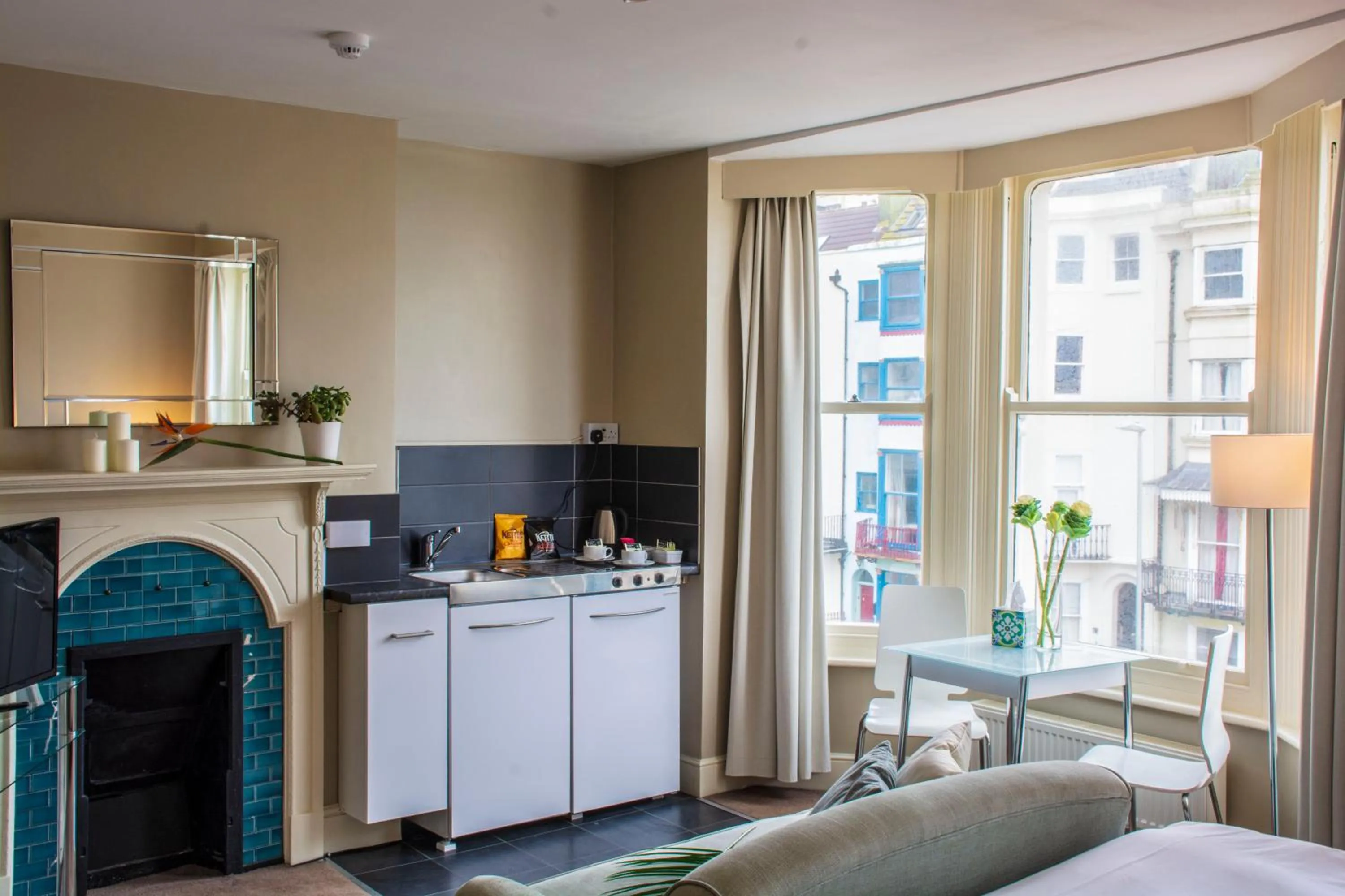 View (from property/room), Bed in Amherst Brighton