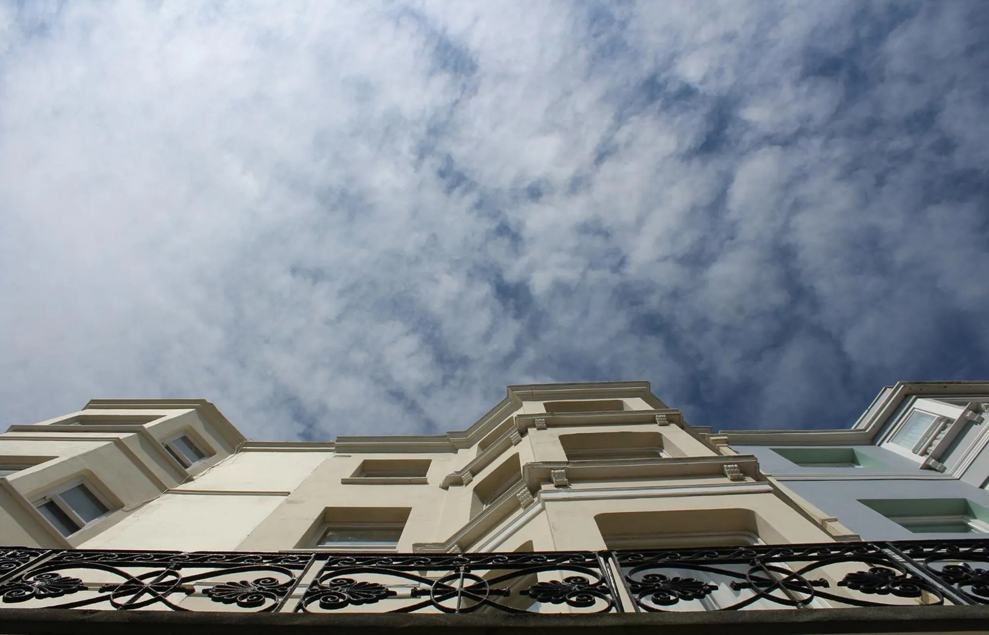 Property building in Amherst Brighton