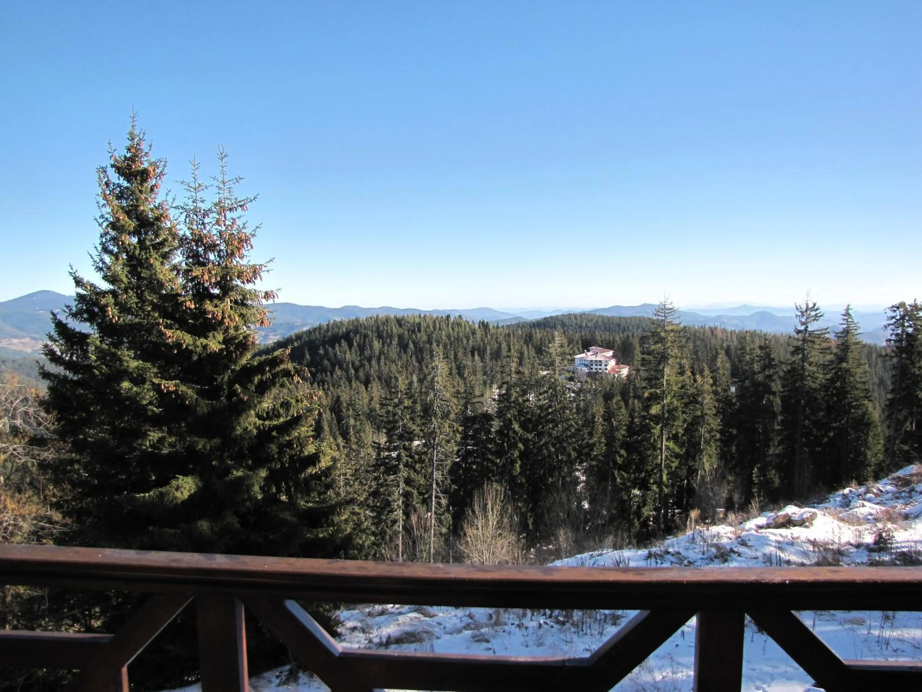 Balcony/Terrace in Aparthotel Pine Hills Pamporovo