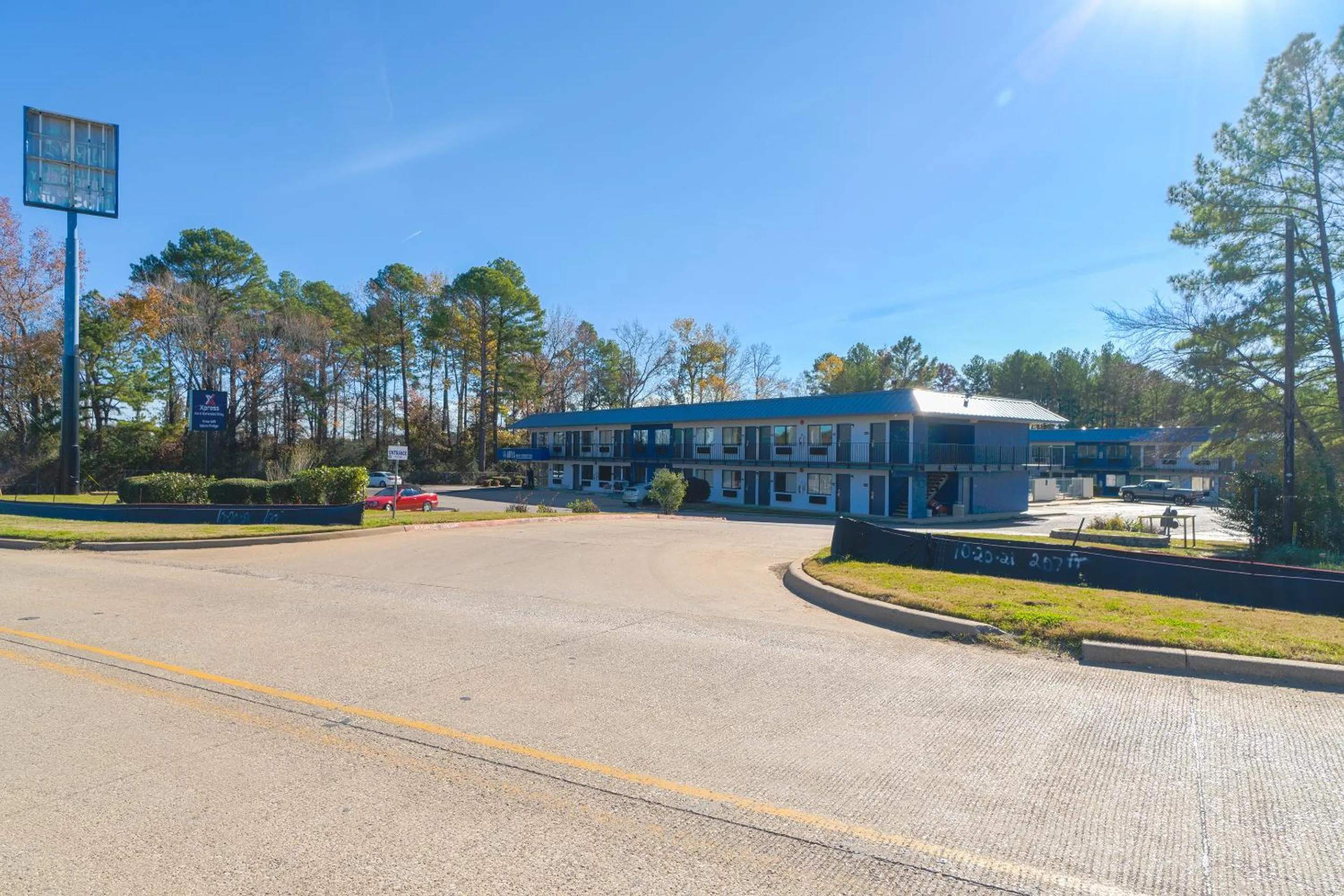 Facade/entrance in Xpress Inn & Extended Stays