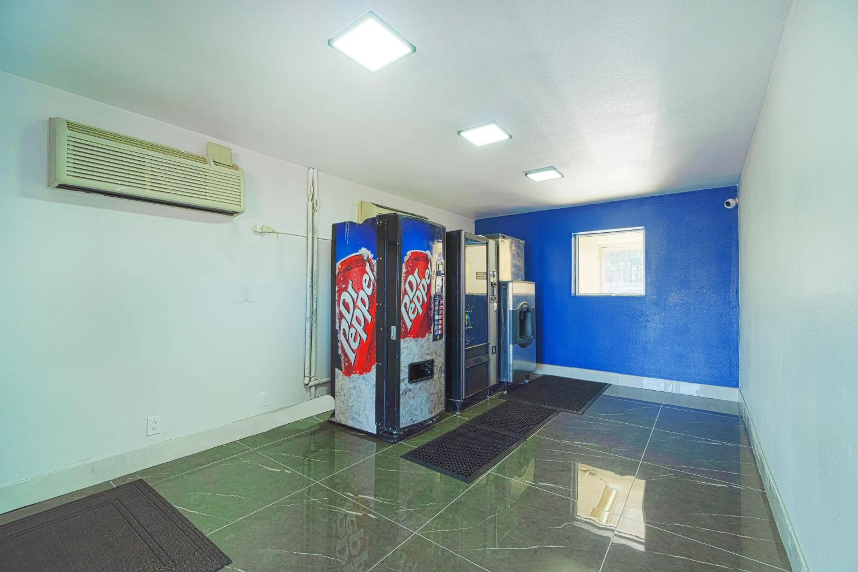 Lobby or reception in Xpress Inn & Extended Stays