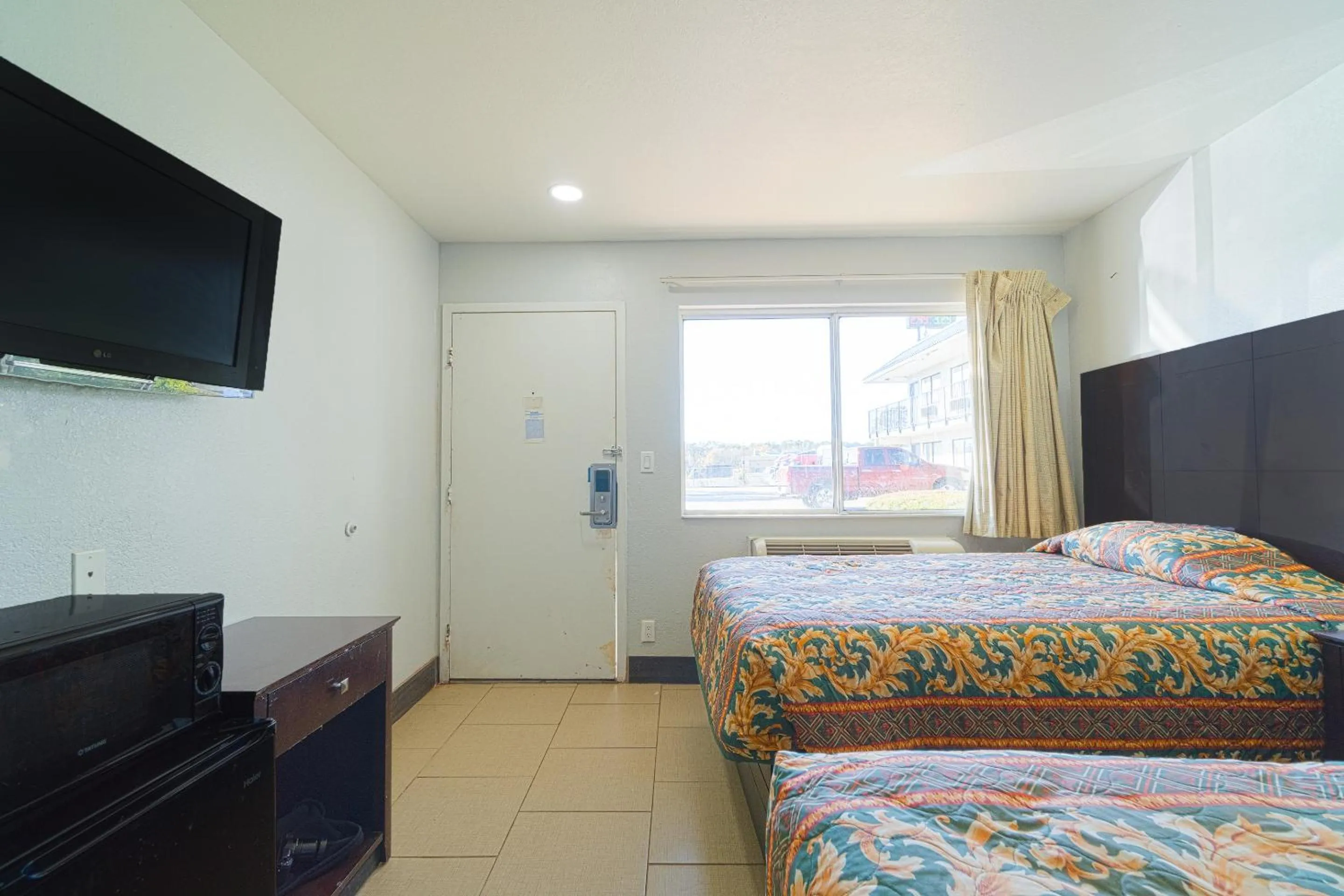 Bedroom, Bed in Xpress Inn & Extended Stays