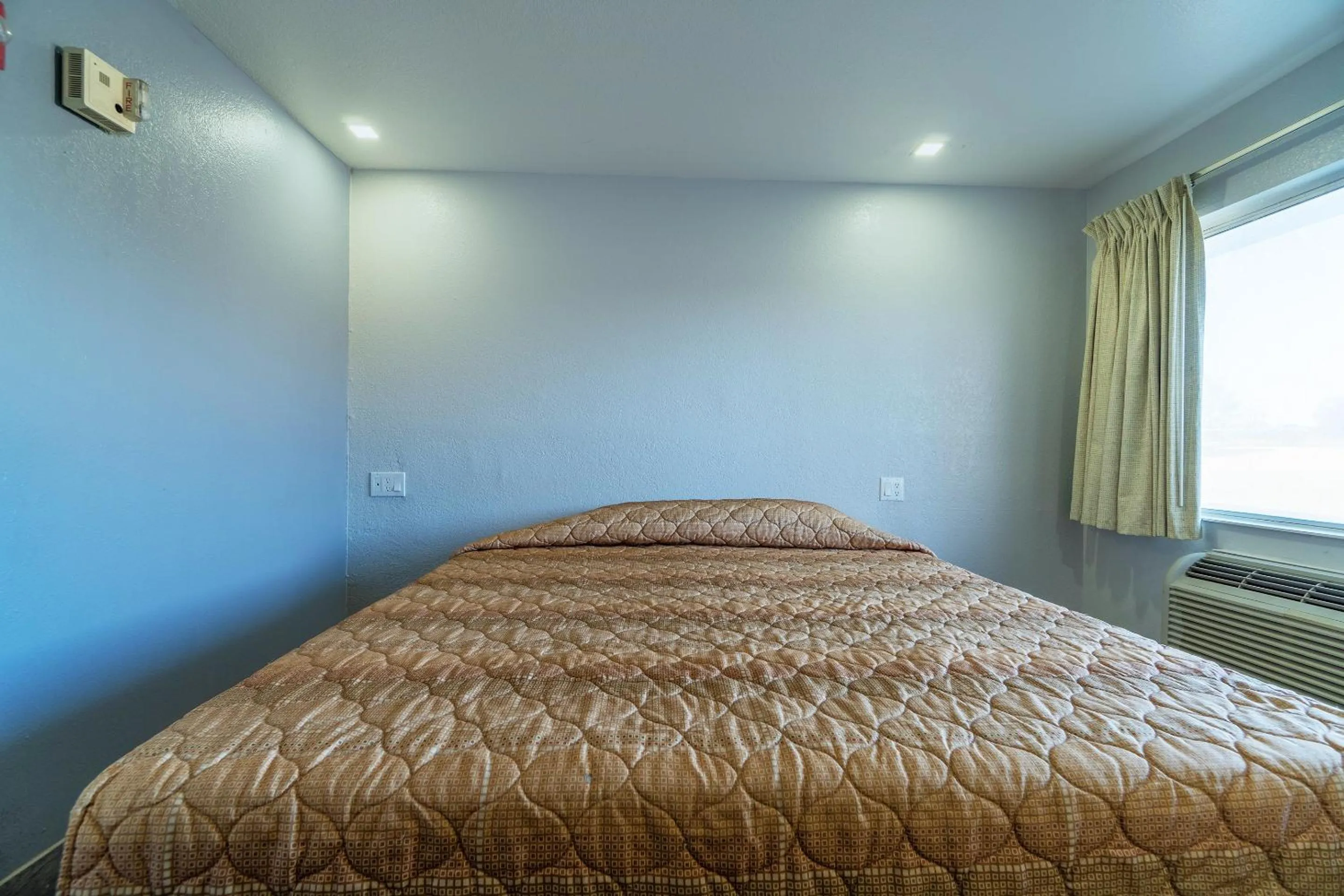 Bedroom, Bed in Xpress Inn & Extended Stays