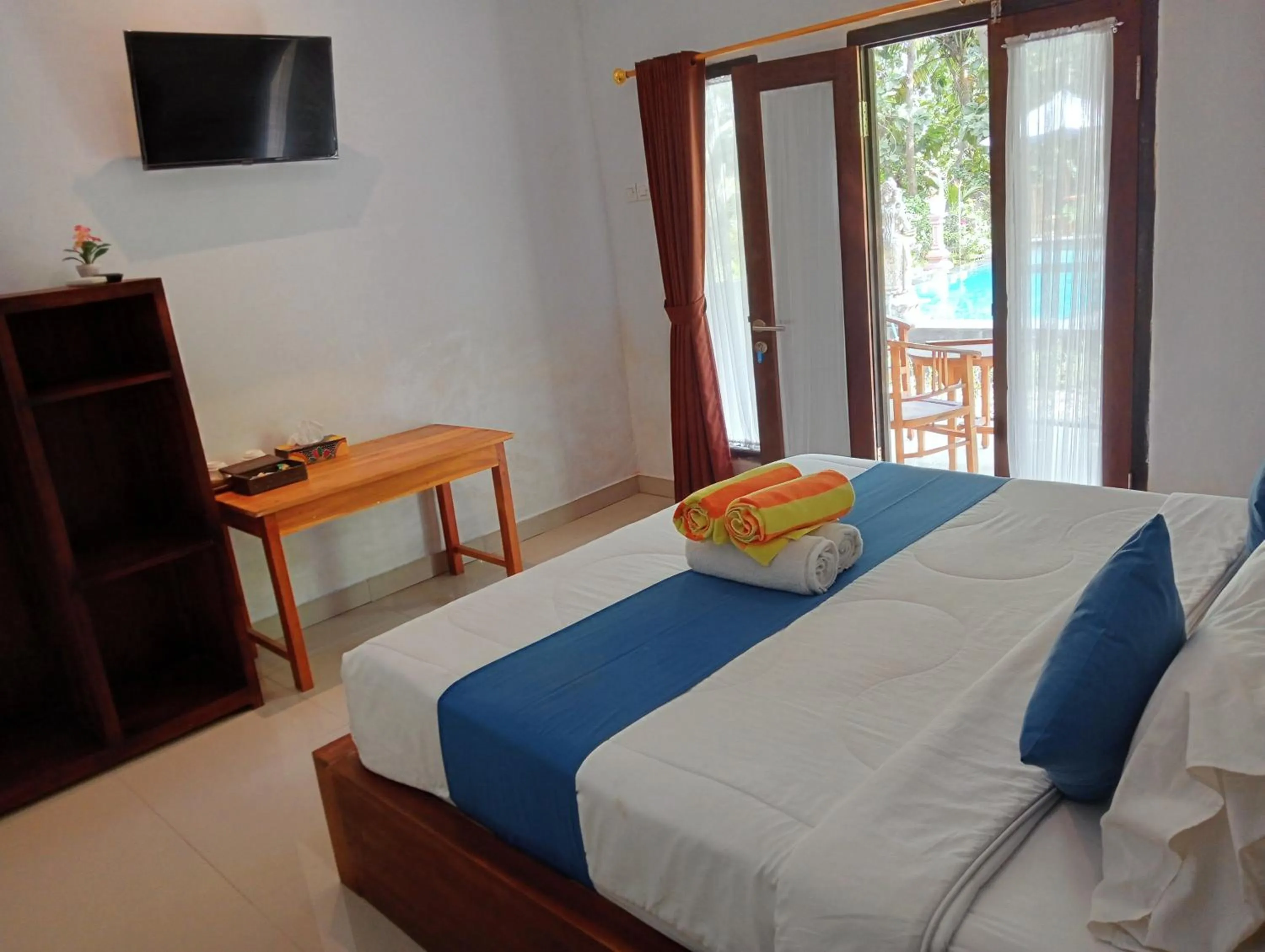 Bed in Japa Bungalow