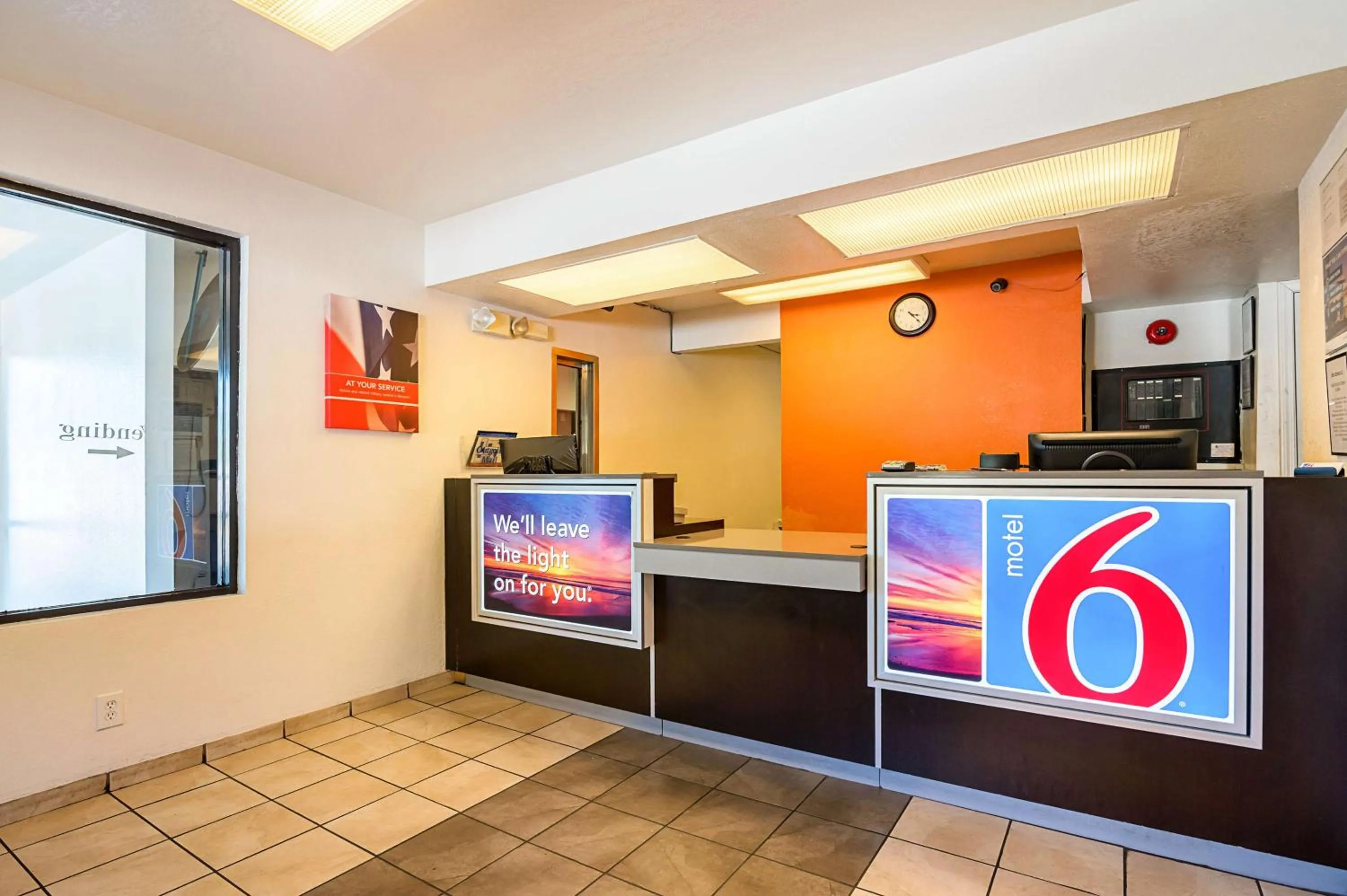 Property logo or sign in Motel 6-Bessemer, AL - Birmingham