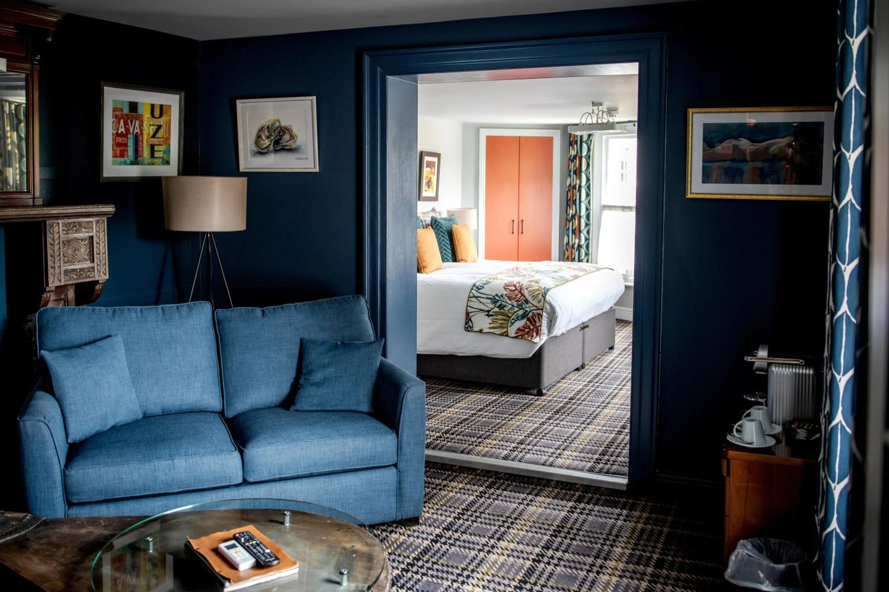 Seating area, Bed in The Marquis of Granby