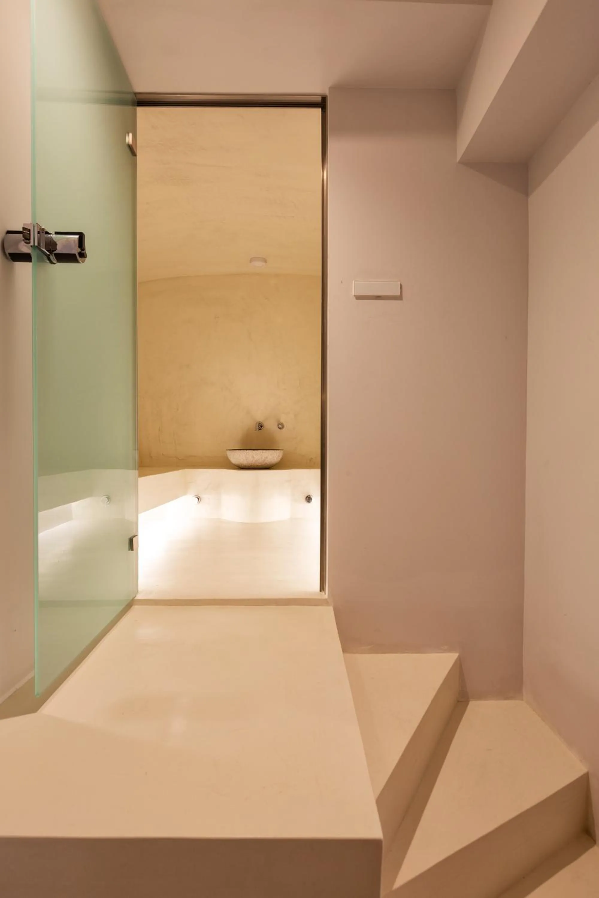 Steam room, Bed in Samian Mare Hotel, Suites & Spa