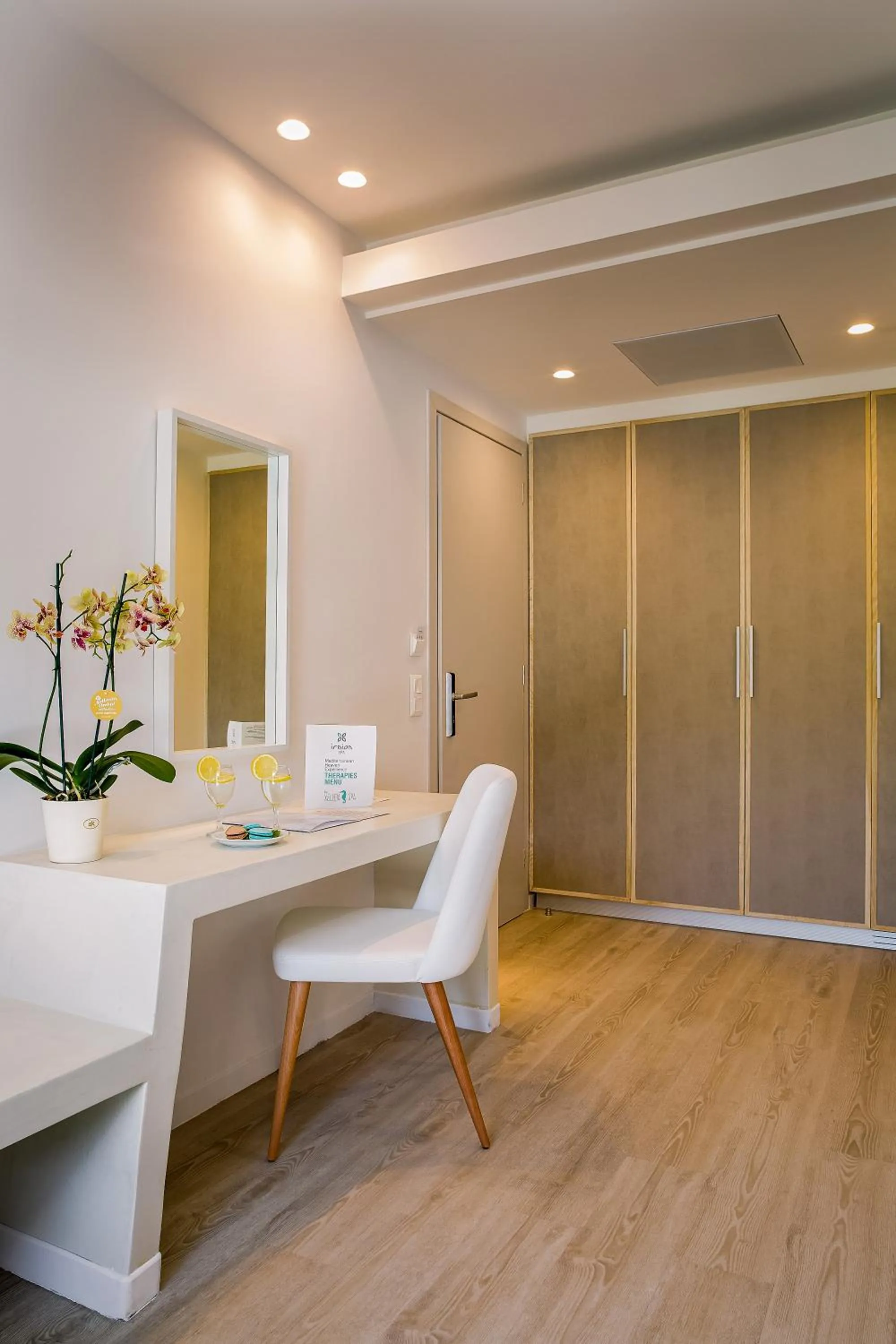 Area and facilities in Samian Mare Hotel, Suites & Spa