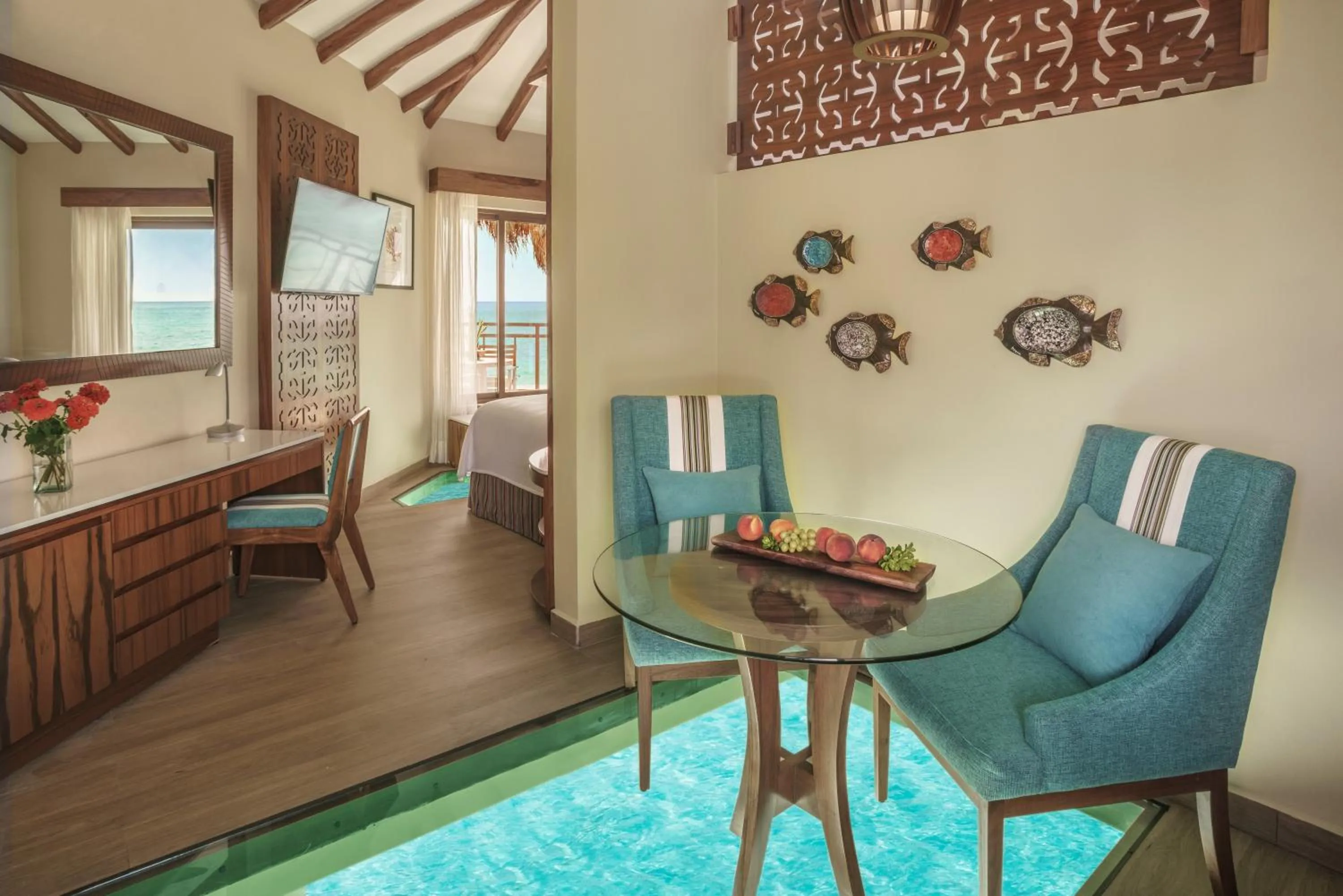 Living room in Palafitos Overwater Bungalows, All & More Inclusive - Adults Only