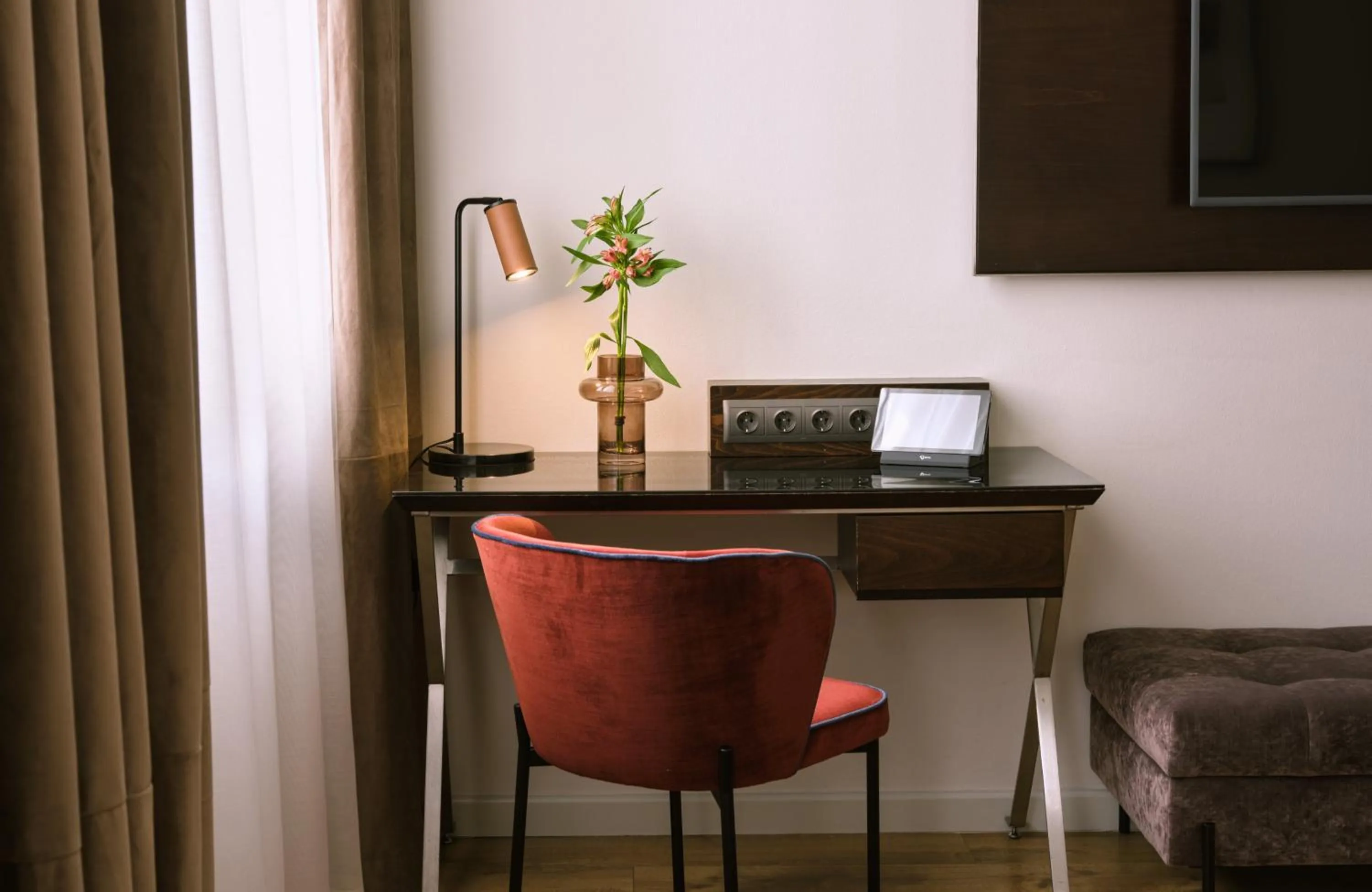 Photo of the whole room in The Posthouse Berlin Potsdamer Platz- Leonardo Limited Edition