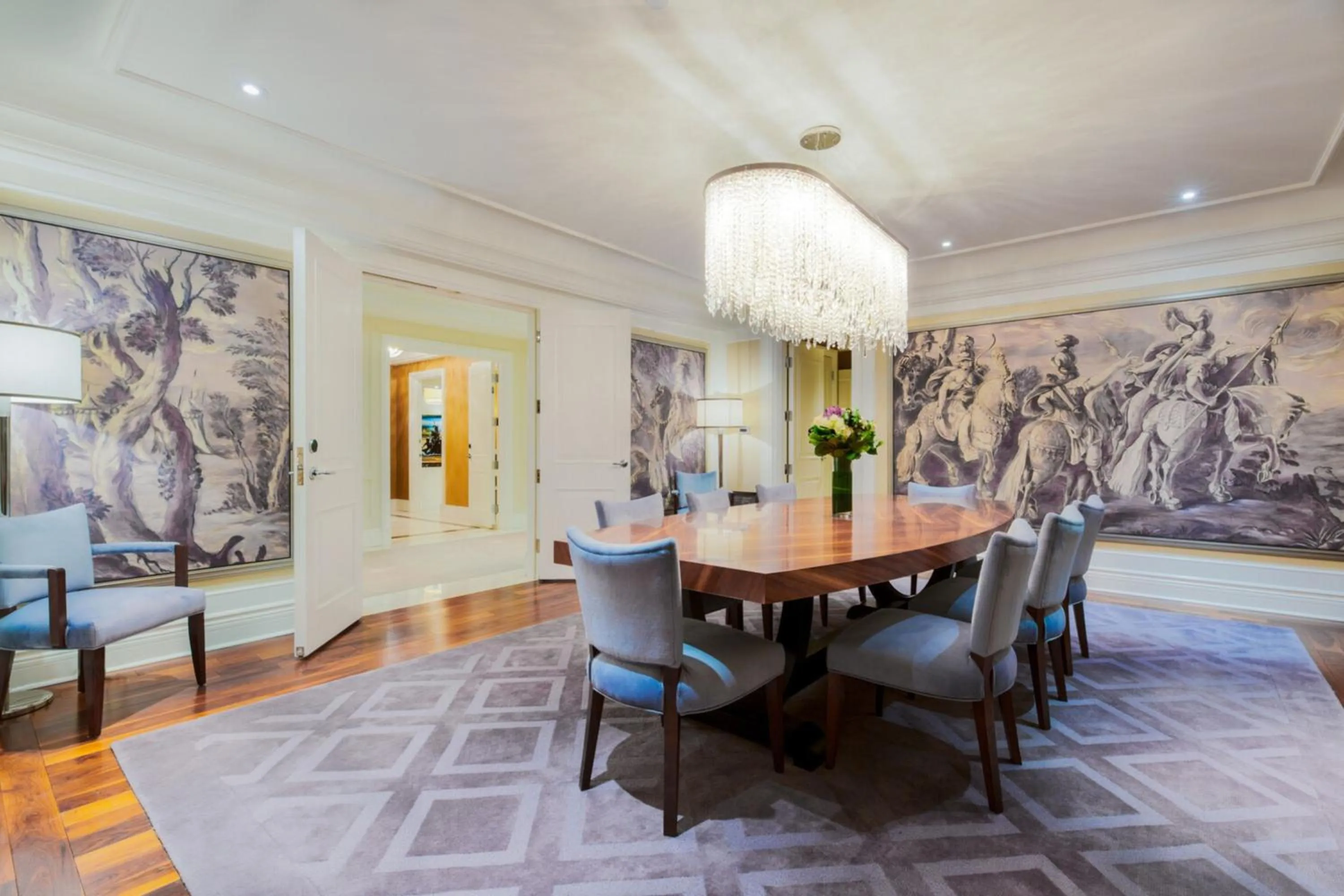 Bedroom in The Ritz-Carlton, Montreal