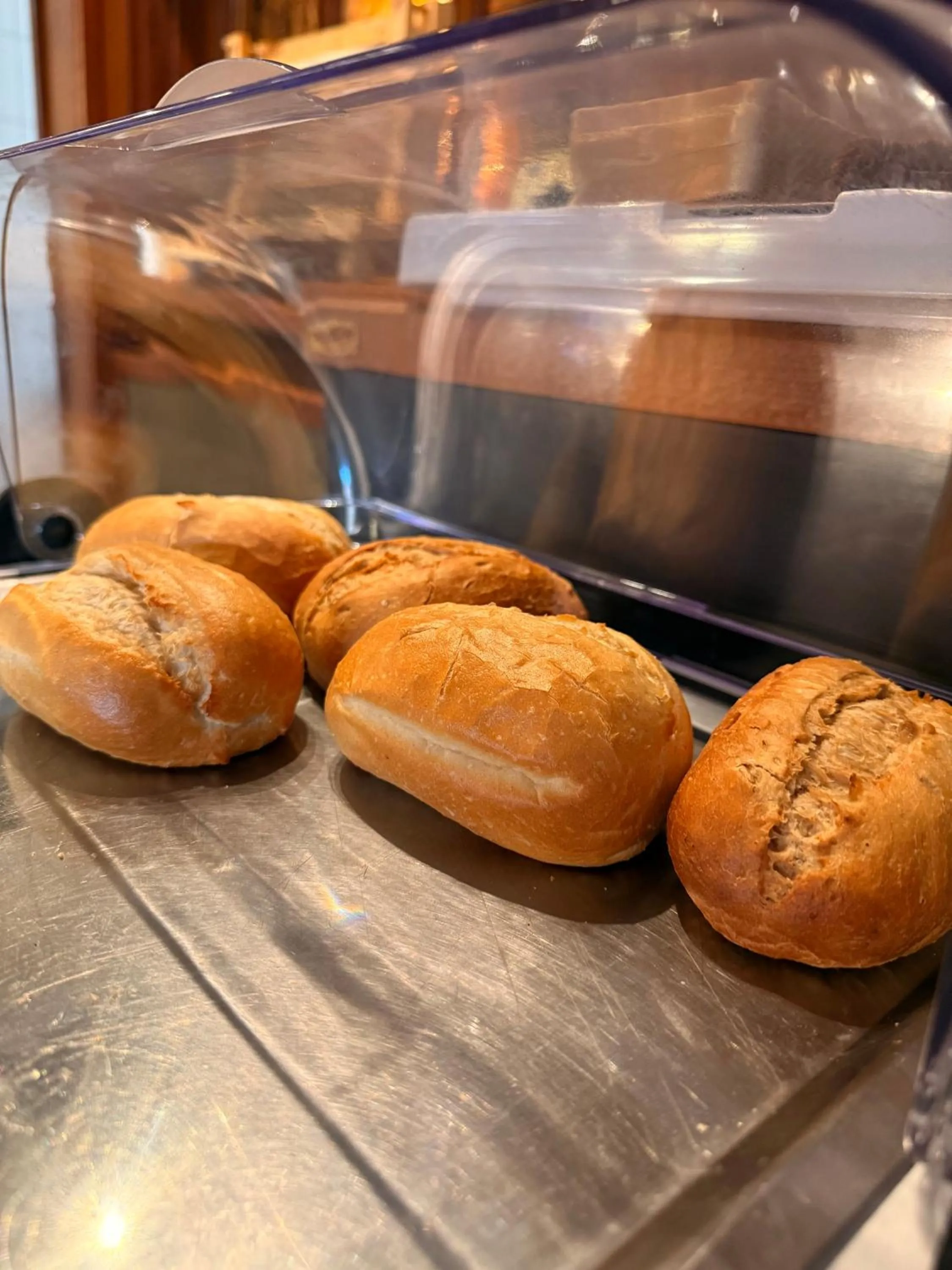 Food and drinks in Hotel Specht by Trotmannia