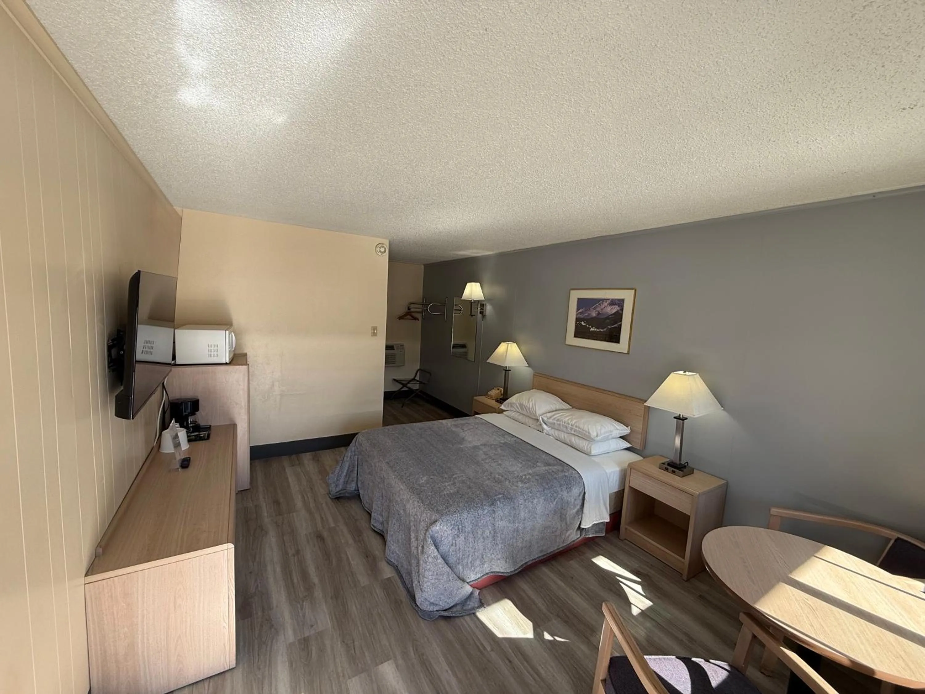 Bed in A1 Choice Inn