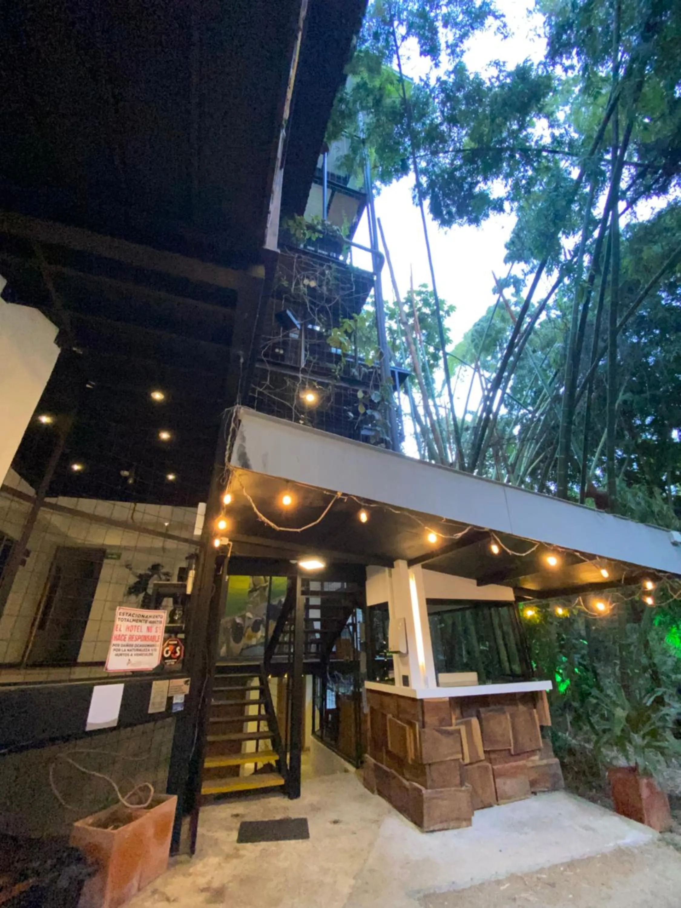 Facade/entrance in Alojamiento Carriquí