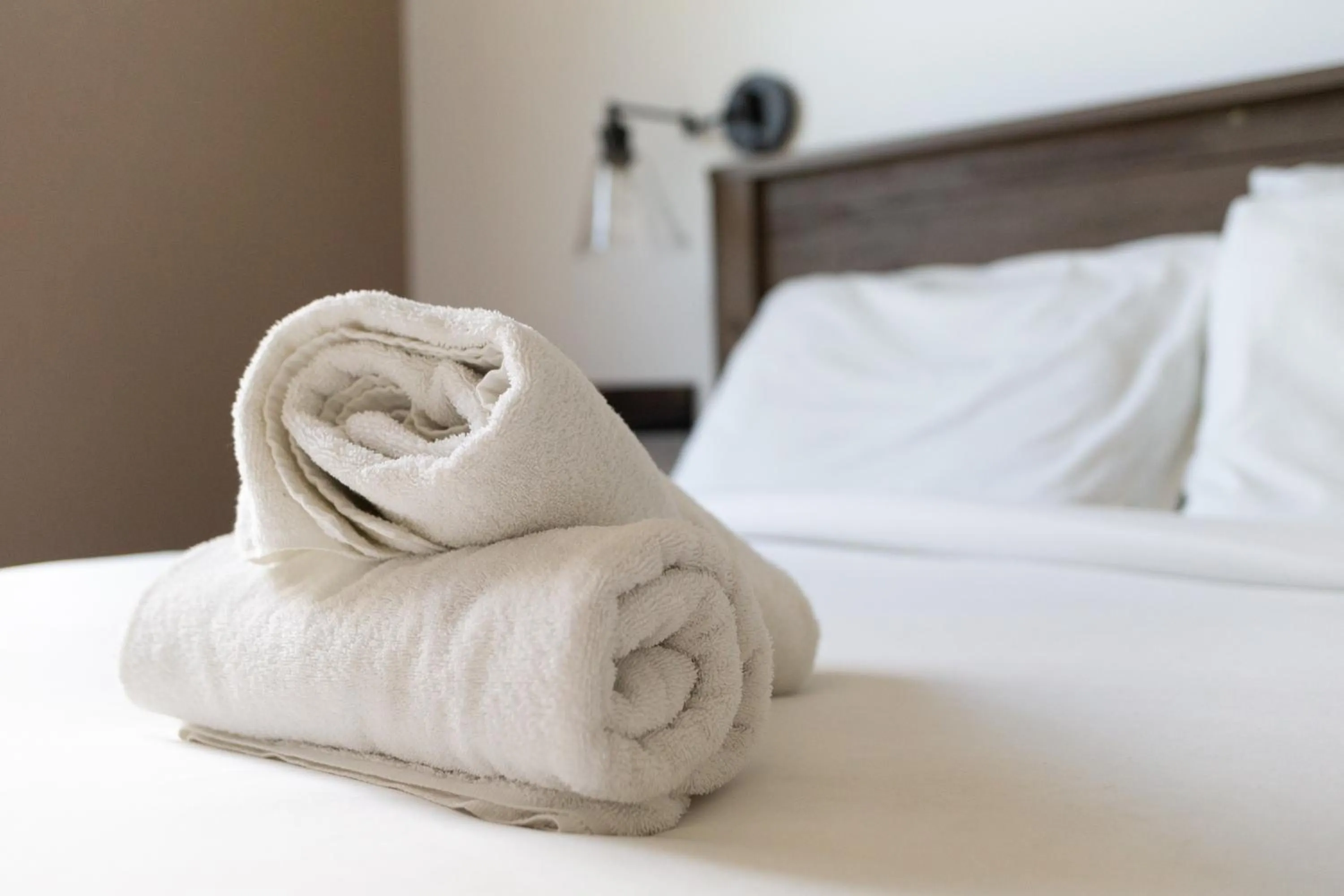 Bed in HI Kelowna Hostel