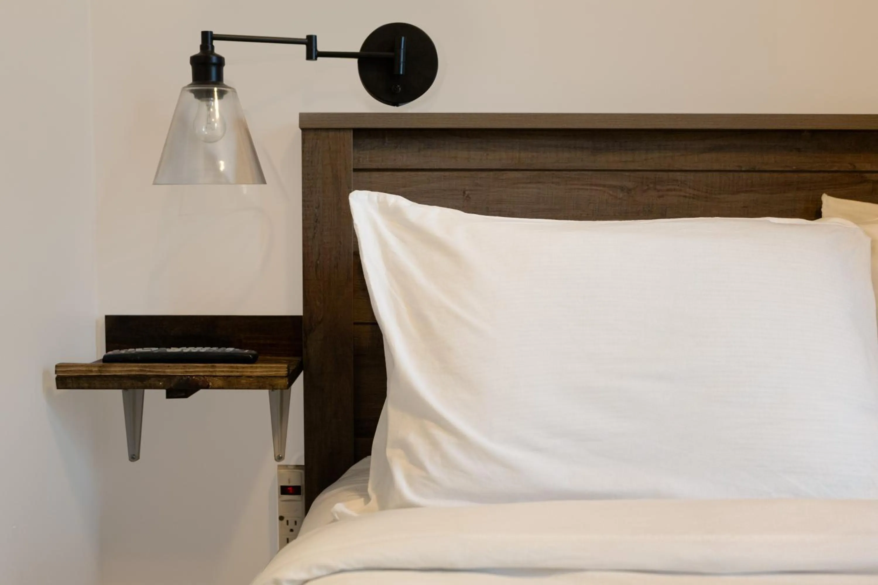 Bed in HI Kelowna Hostel