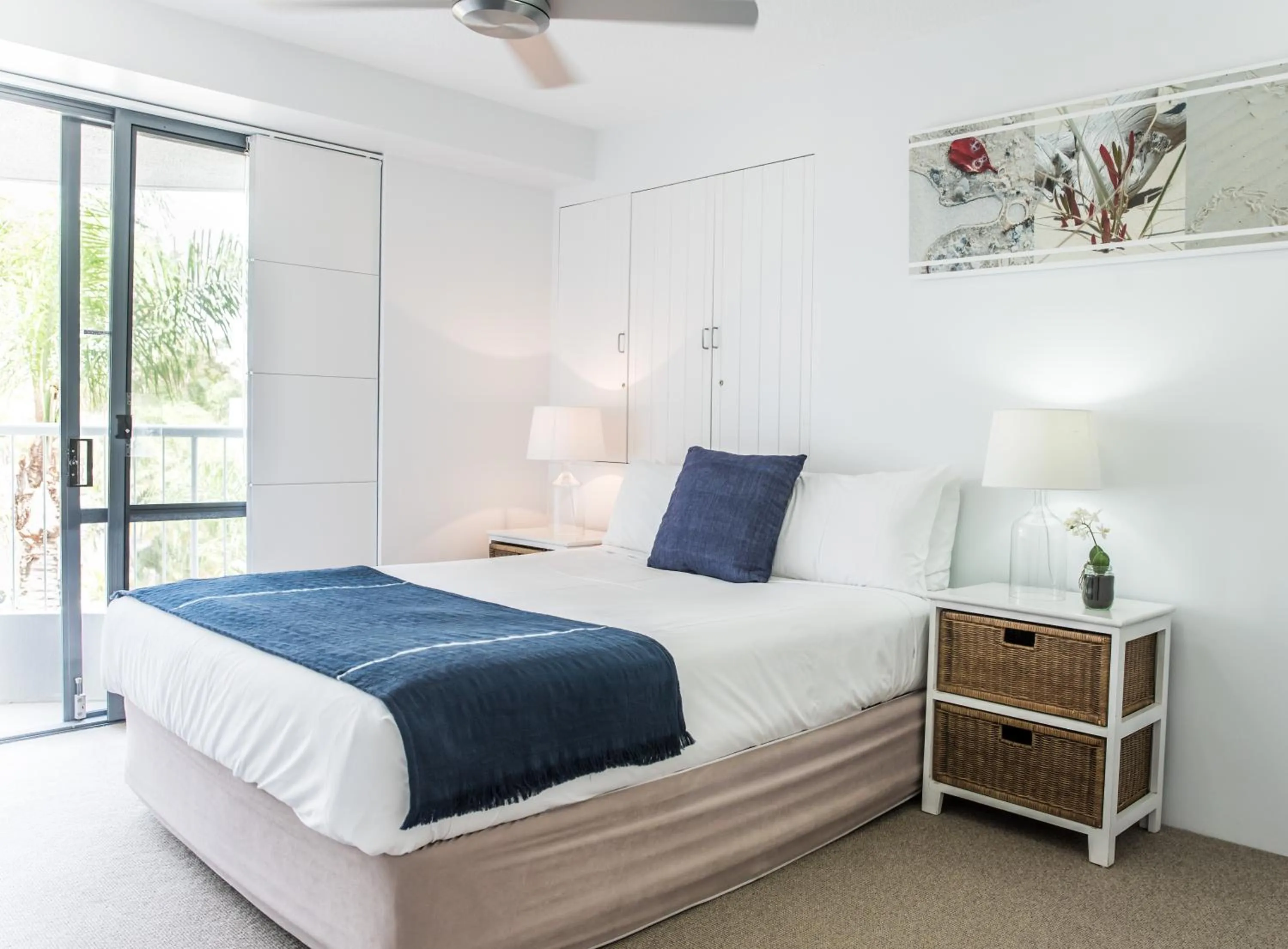 Bed in Noosa Pacific Resort