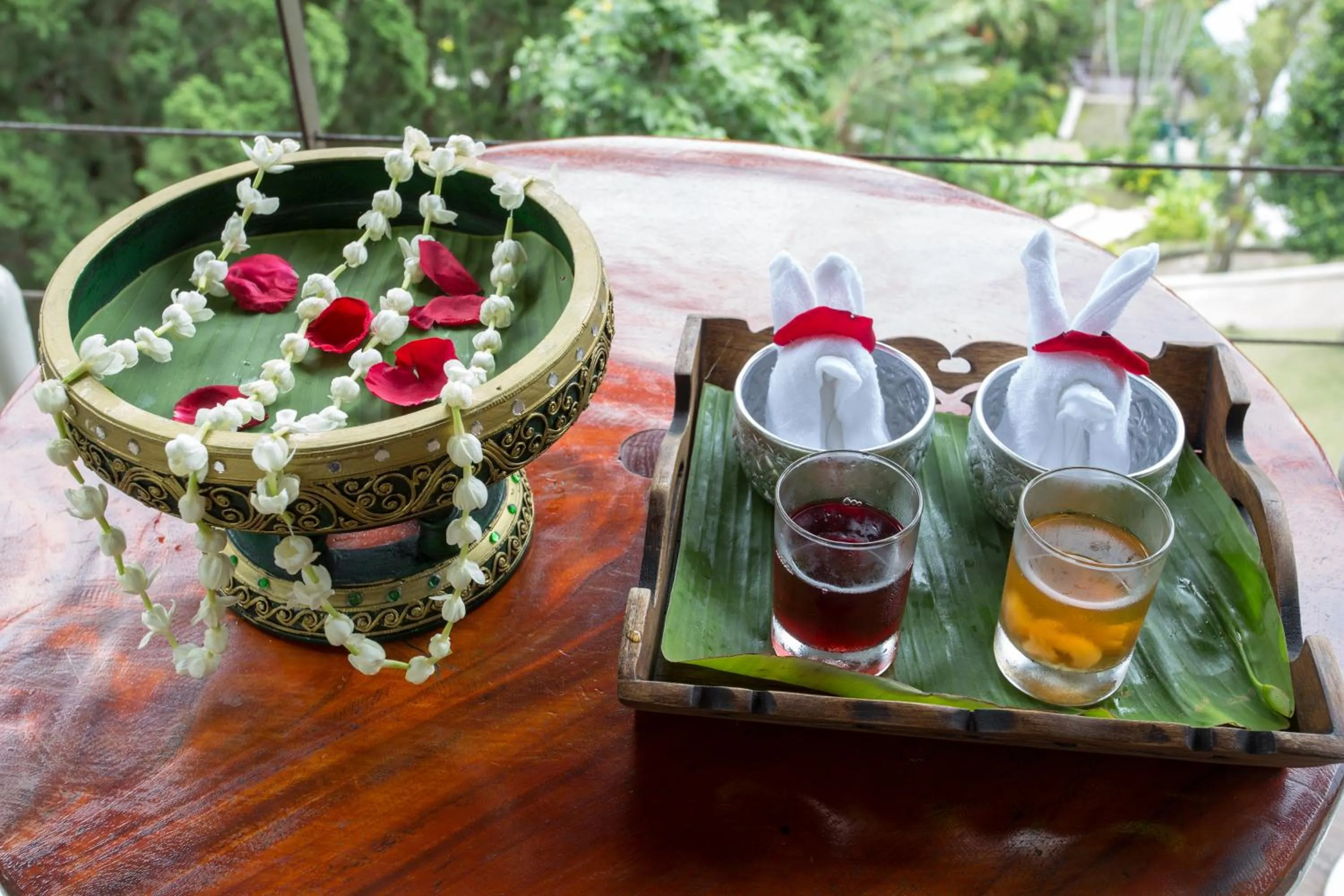 Drinks in J Valley Resort