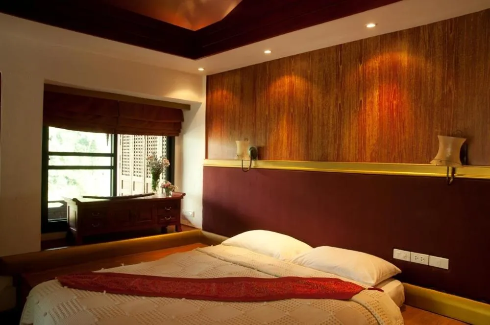 Photo of the whole room, Bed in J Valley Resort