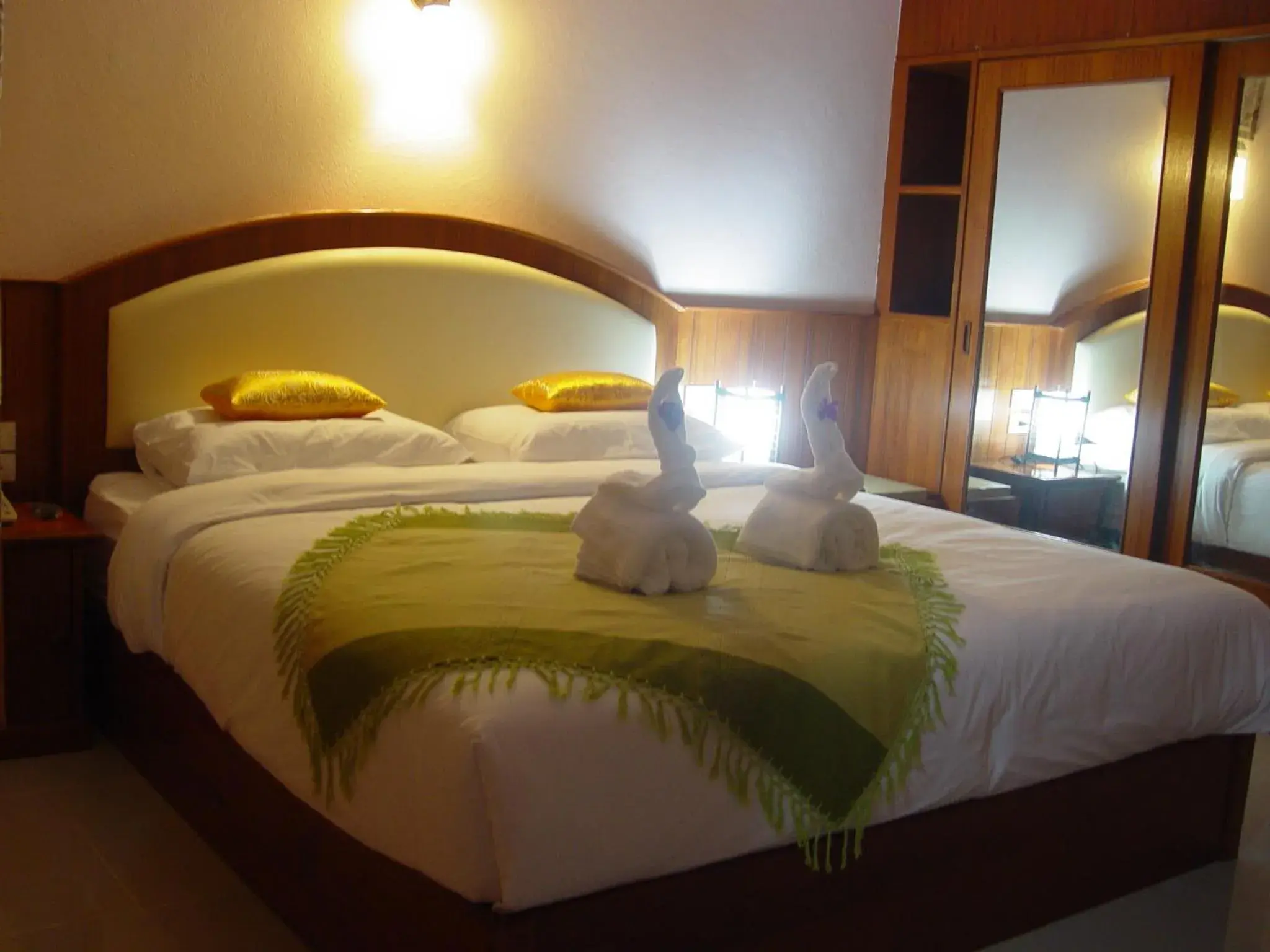 Standard Double Room in Baan Rom Mai Standard Double Room in Baan Rom Mai