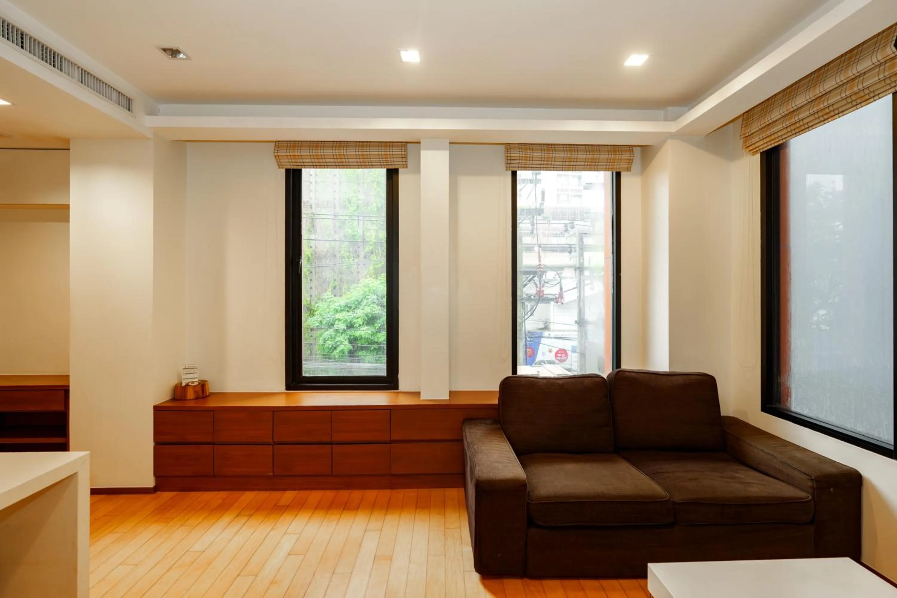 Living room in Marvin Suites Hotel