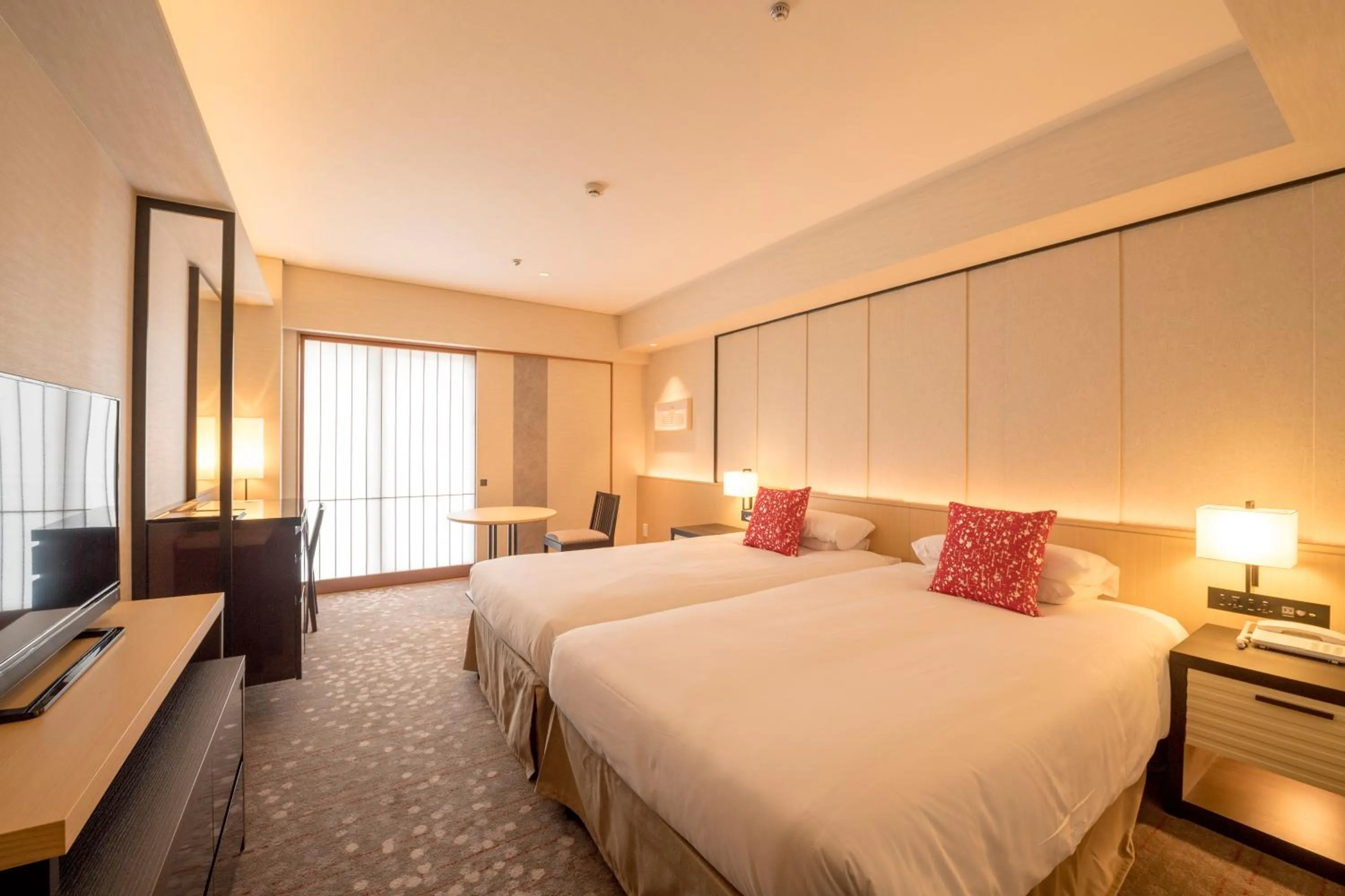 Bed in Kyoto Tokyu Hotel