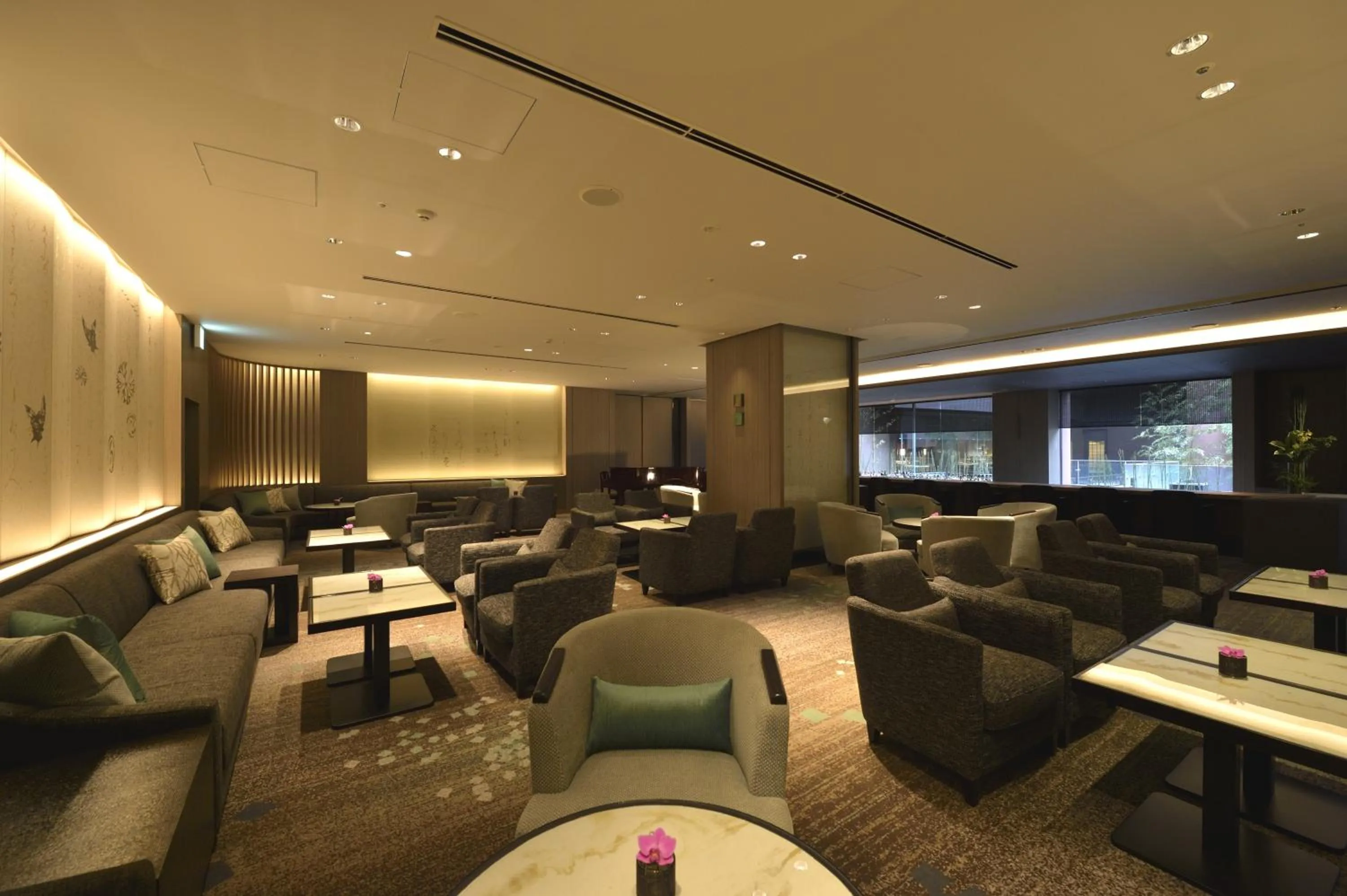 Lounge or bar in Kyoto Tokyu Hotel