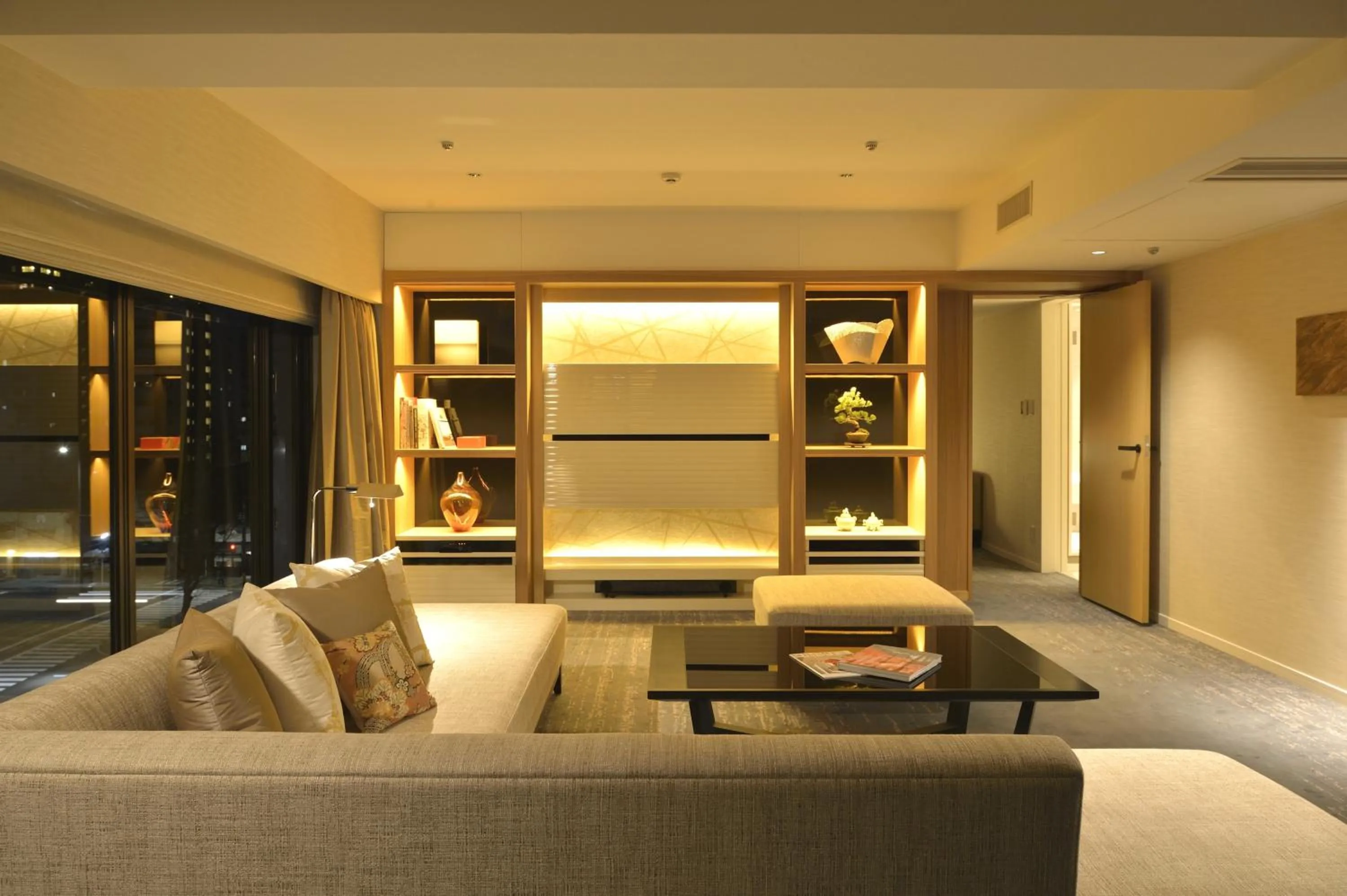 Living room in Kyoto Tokyu Hotel