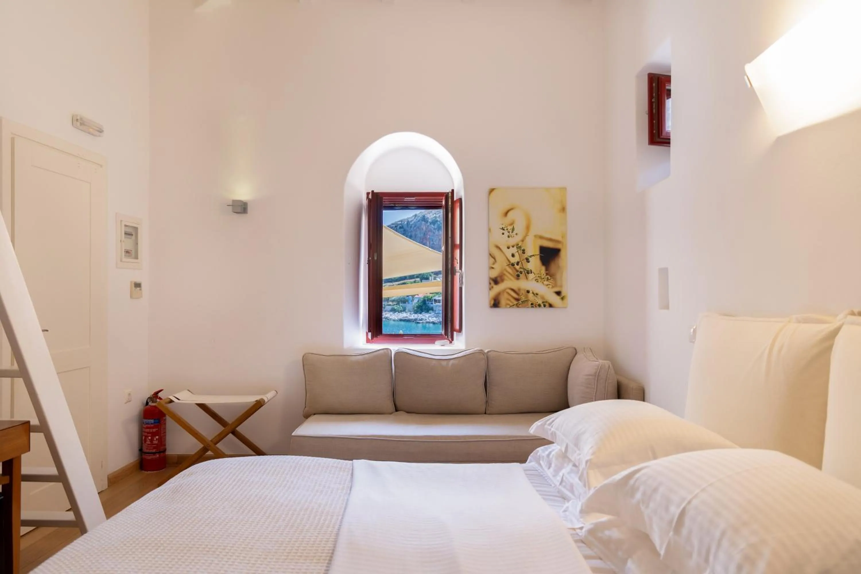 Bed in Pirgos Mavromichali