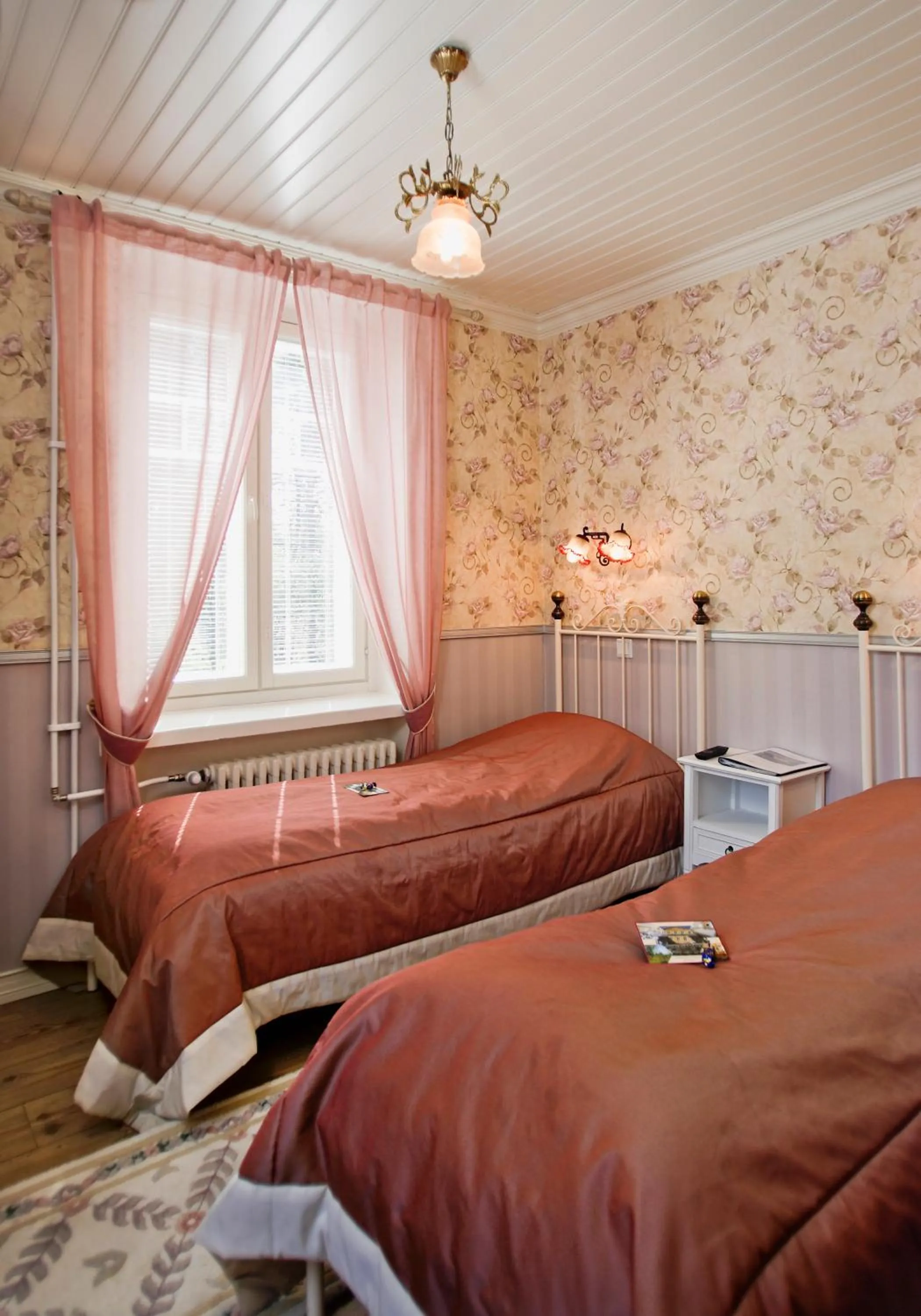 Bed in Vaihmalan Hovi