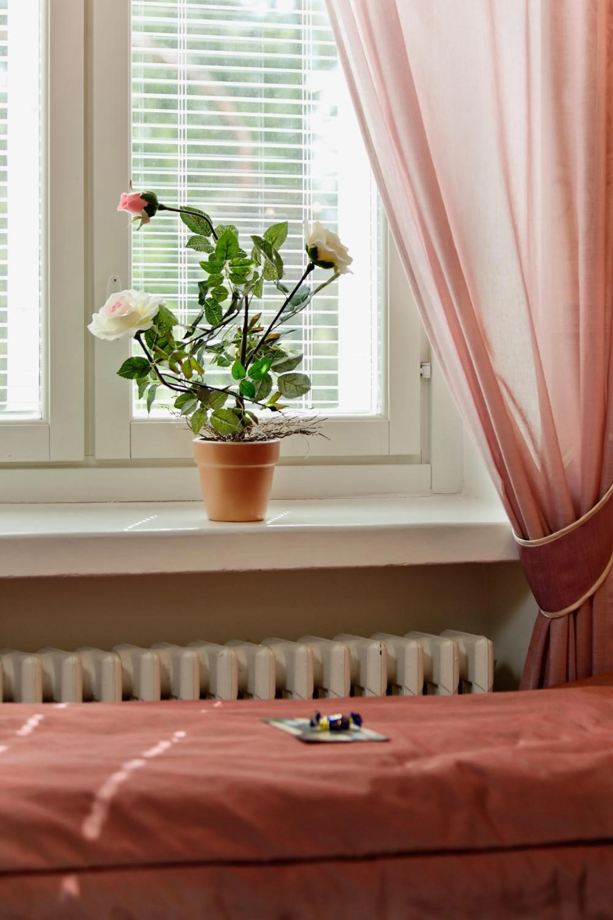 Decorative detail in Vaihmalan Hovi