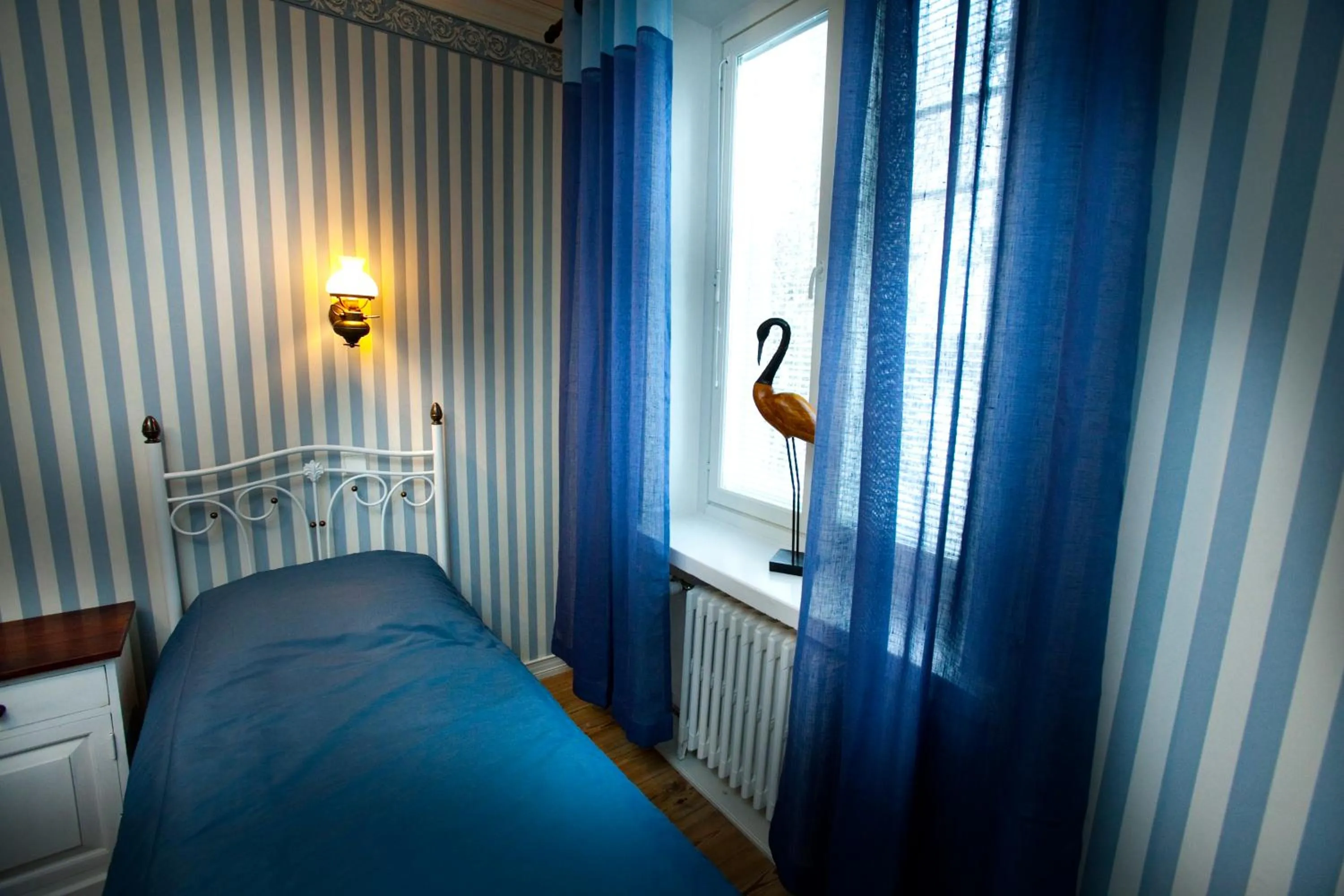 Photo of the whole room, Bed in Vaihmalan Hovi