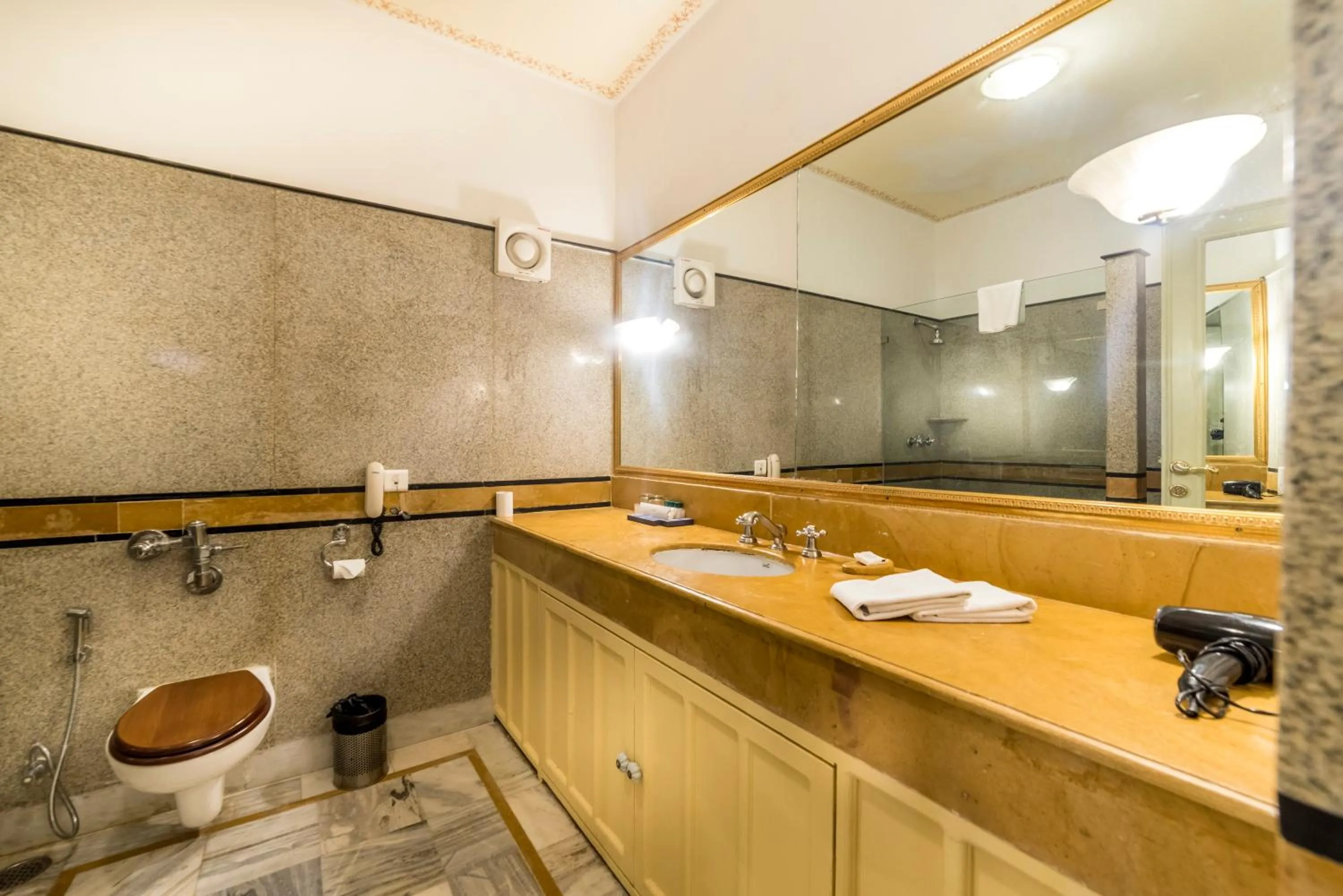 Shower in Fort Rajwada,Jaisalmer